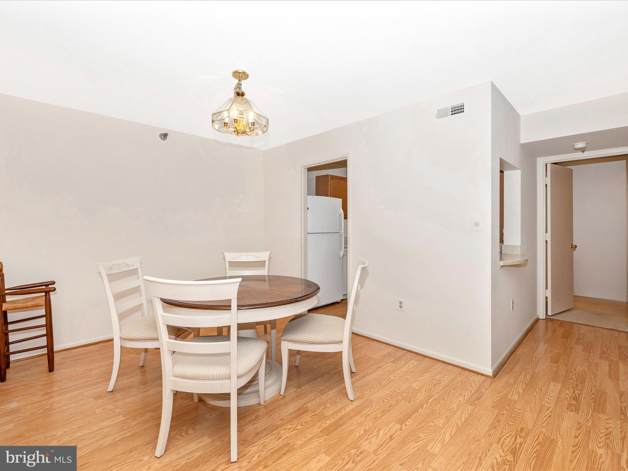 LEISURE WORLD - Residential