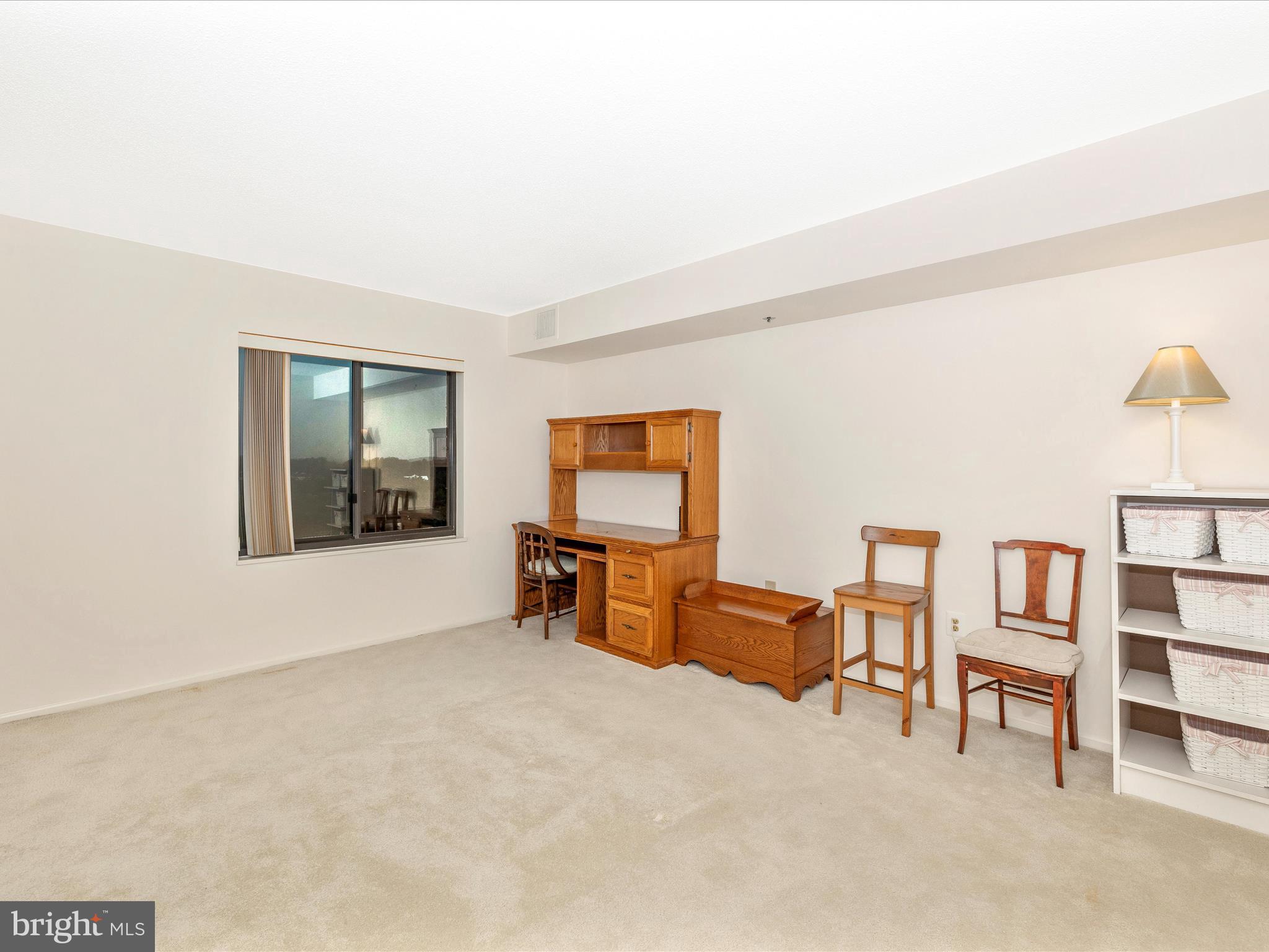 LEISURE WORLD - Residential