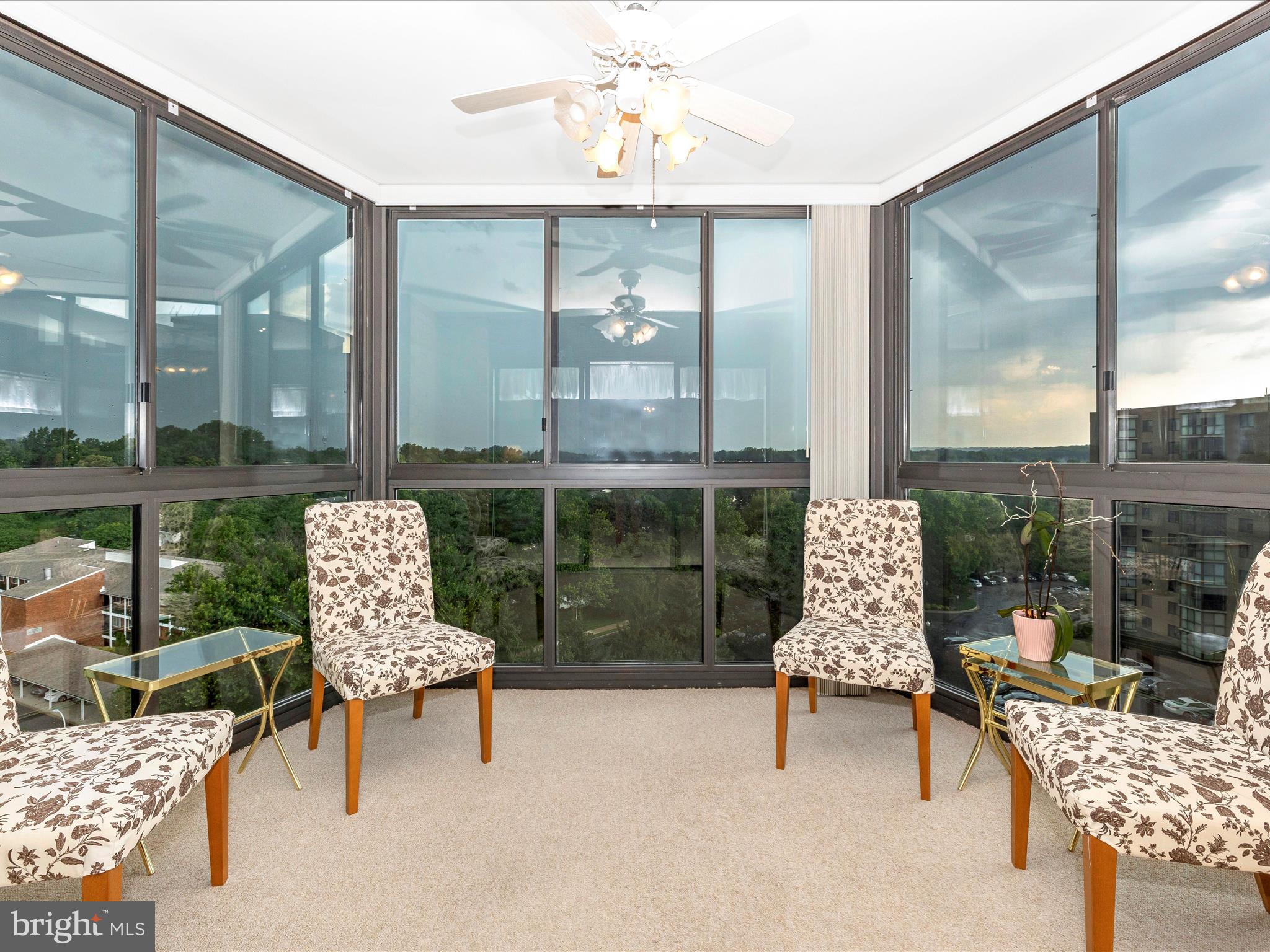 LEISURE WORLD - Residential