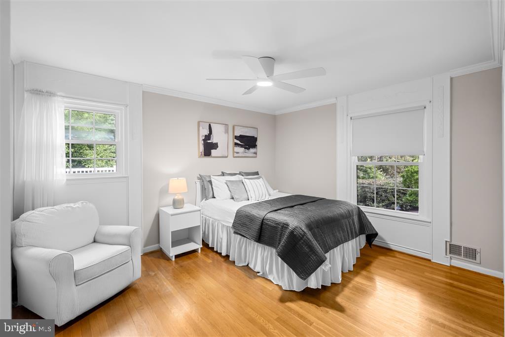 OAK RUN PARK - Residential Lease