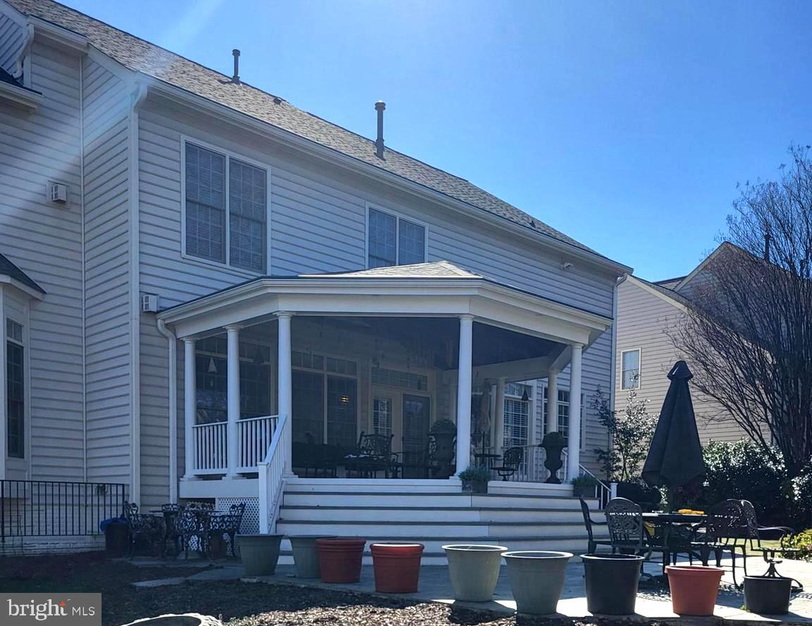 ESTATES AT LEEWOOD - Residential