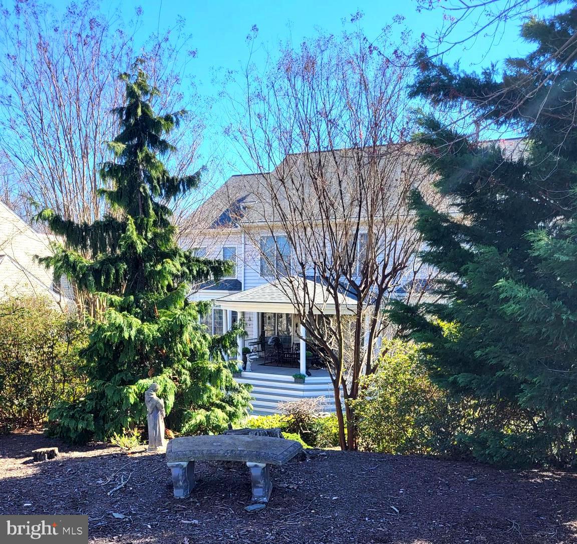 ESTATES AT LEEWOOD - Residential