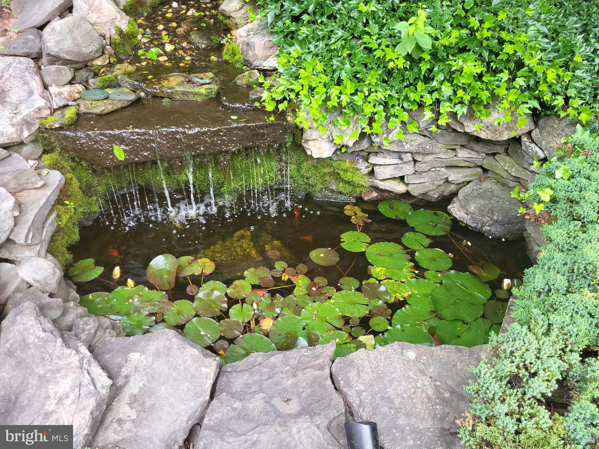 ESTATES AT LEEWOOD - Residential