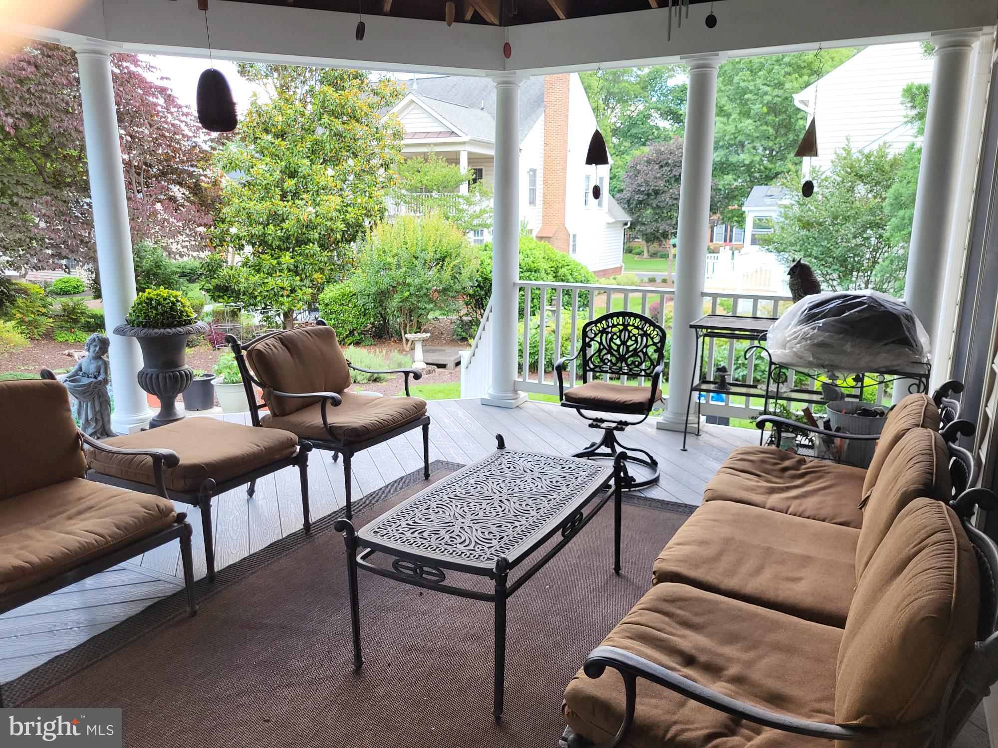 ESTATES AT LEEWOOD - Residential