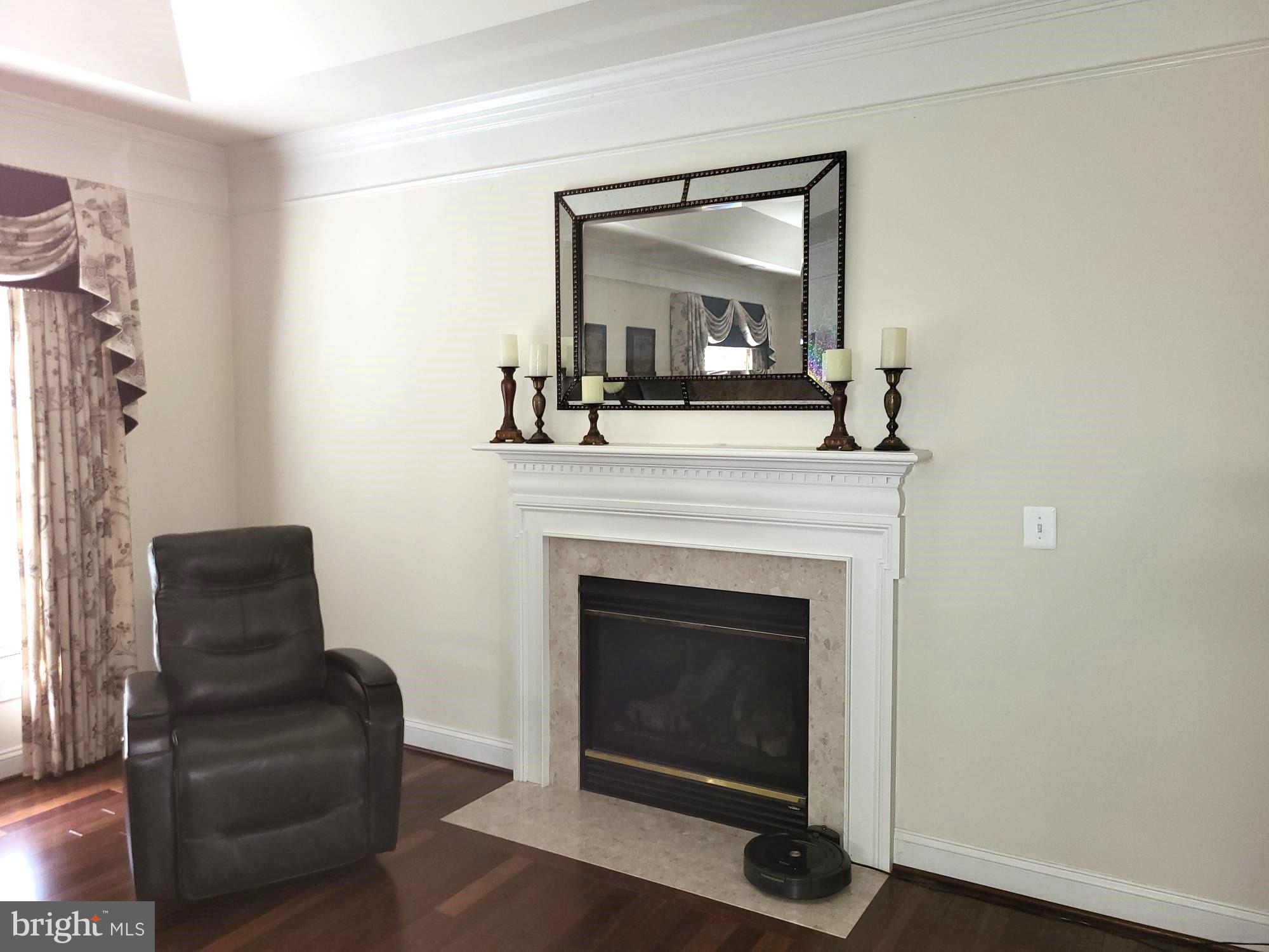 ESTATES AT LEEWOOD - Residential