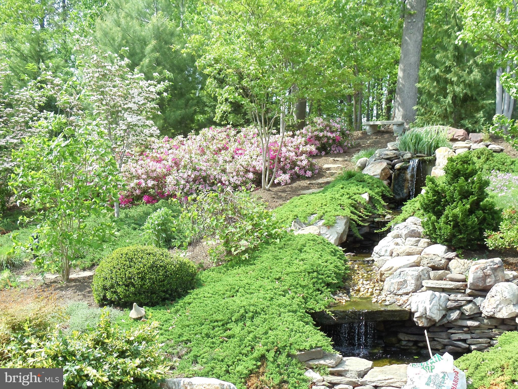 ESTATES AT LEEWOOD - Residential