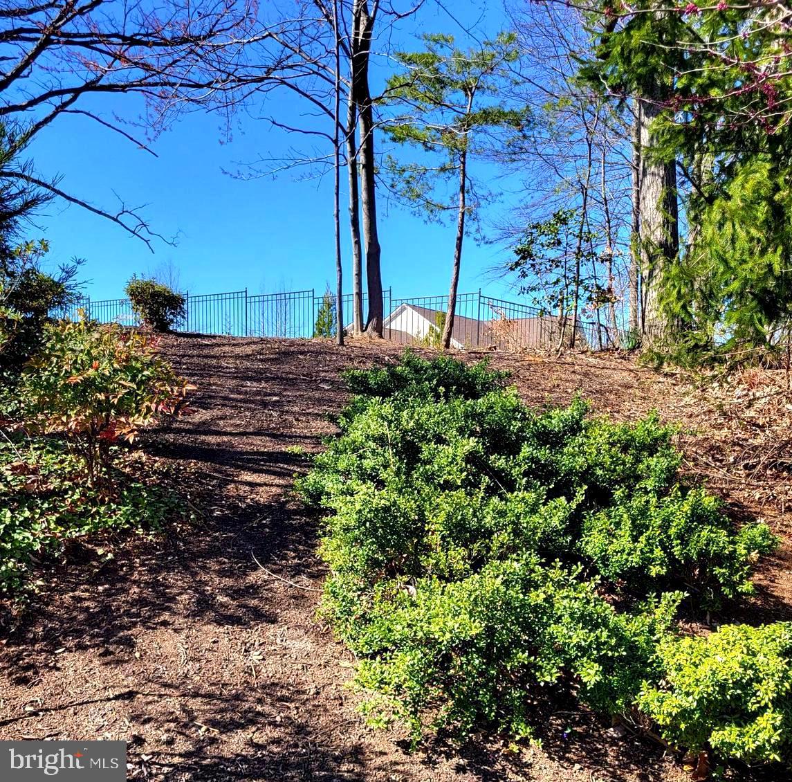 ESTATES AT LEEWOOD - Residential