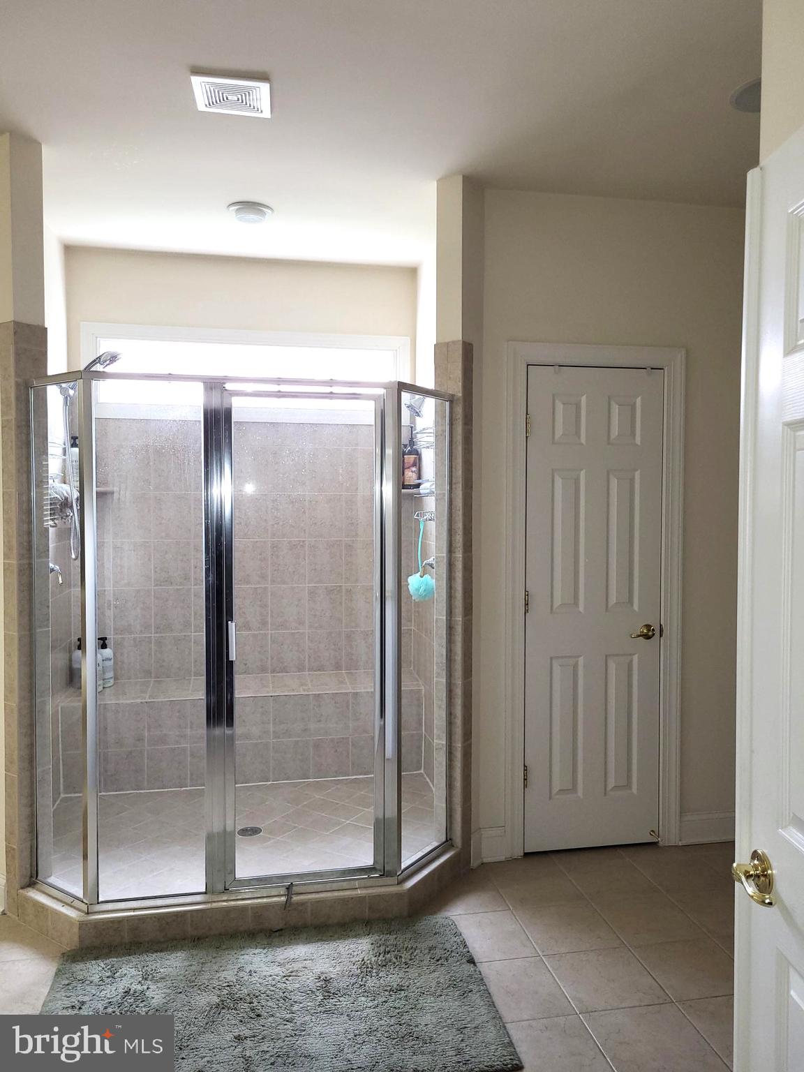 ESTATES AT LEEWOOD - Residential