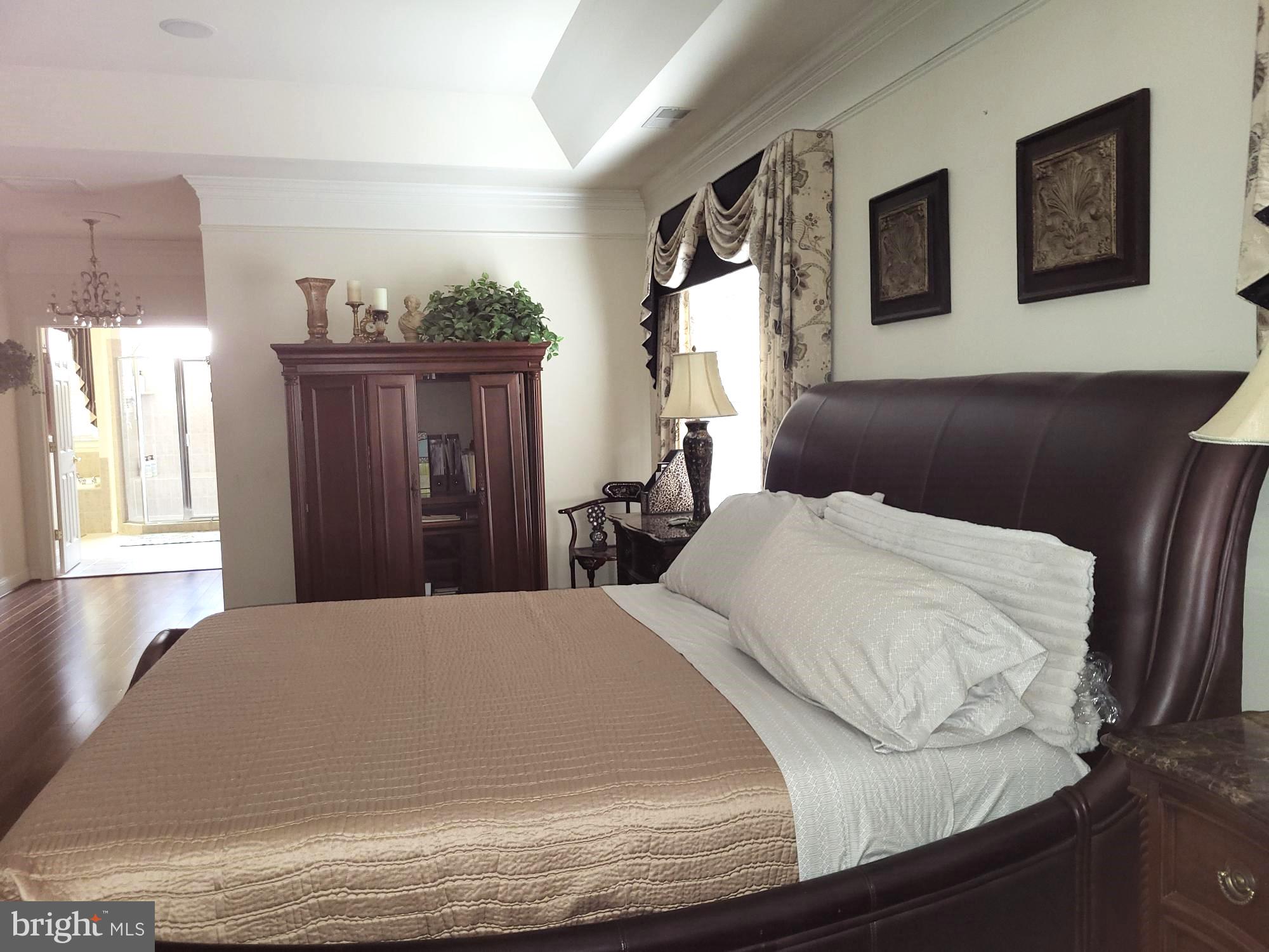 ESTATES AT LEEWOOD - Residential