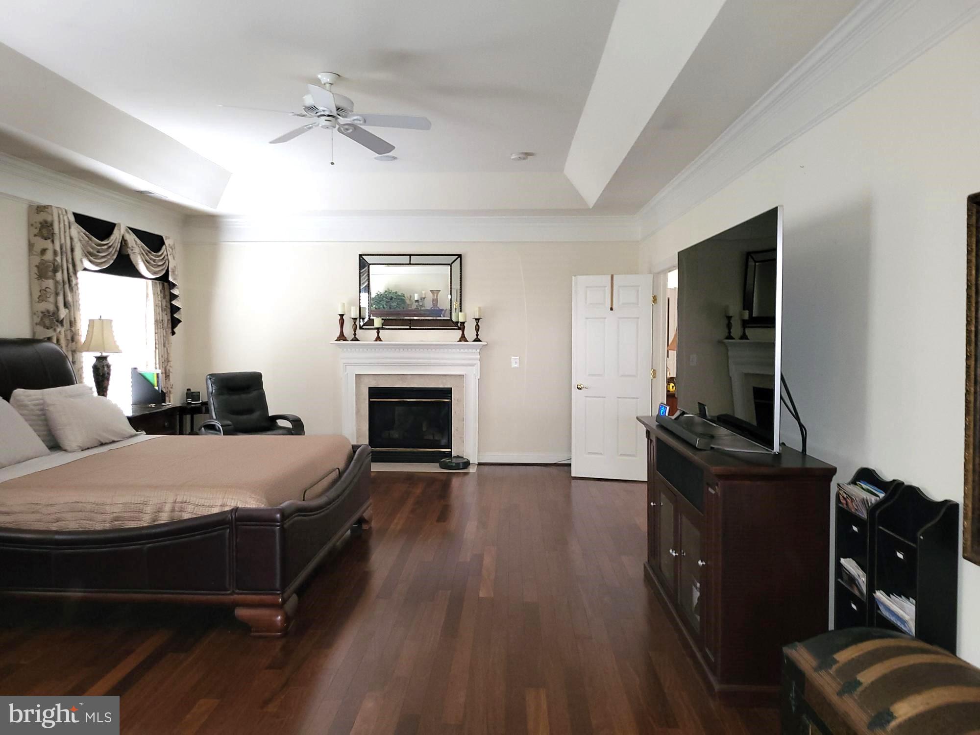 ESTATES AT LEEWOOD - Residential