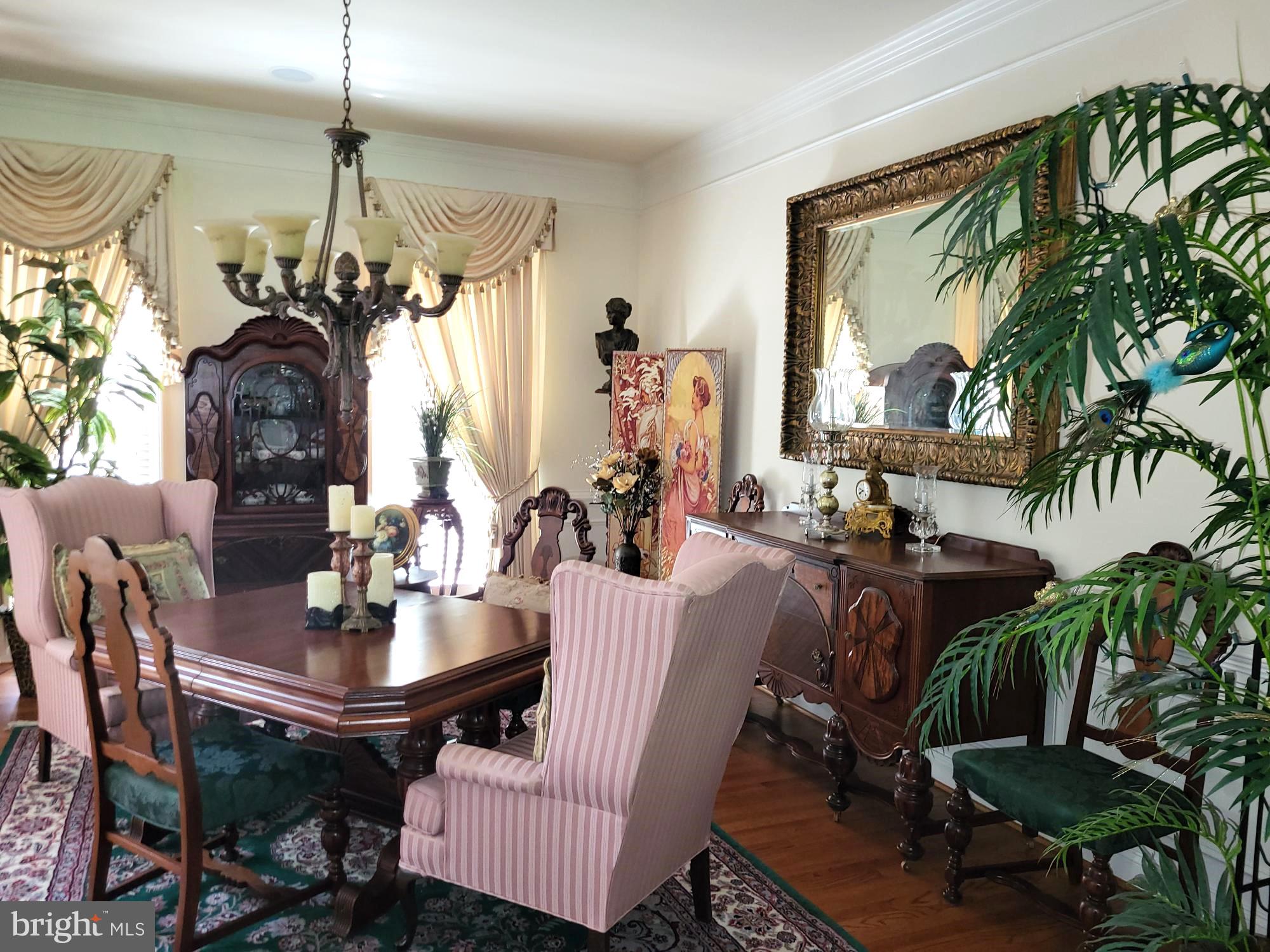 ESTATES AT LEEWOOD - Residential