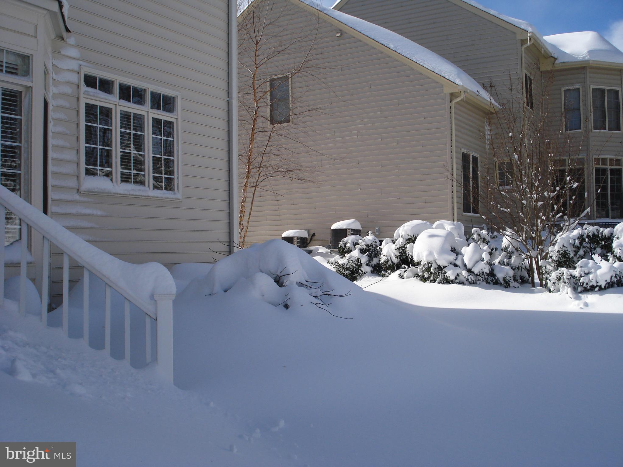 ESTATES AT LEEWOOD - Residential