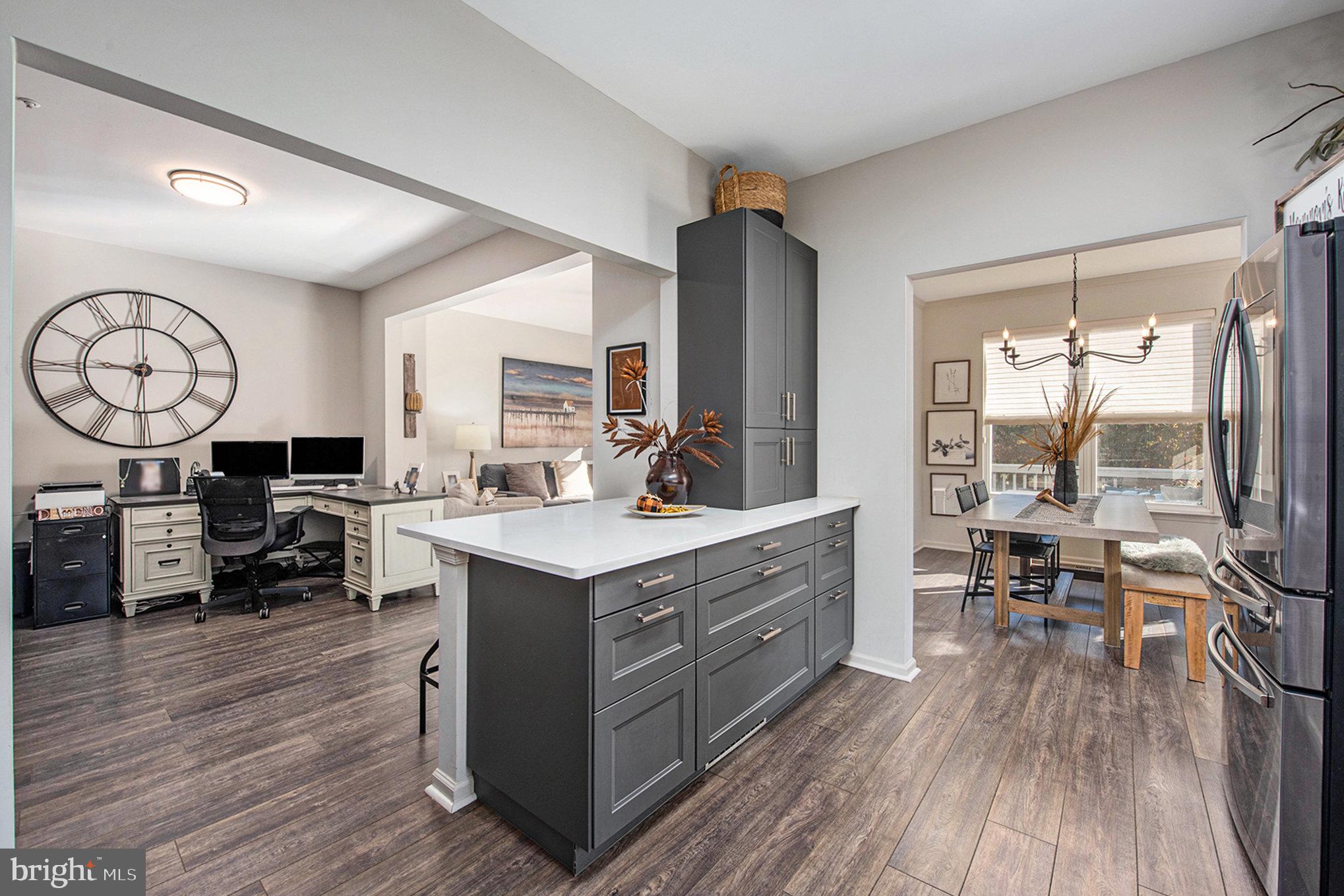 HERITAGE VILLAGE - Residential