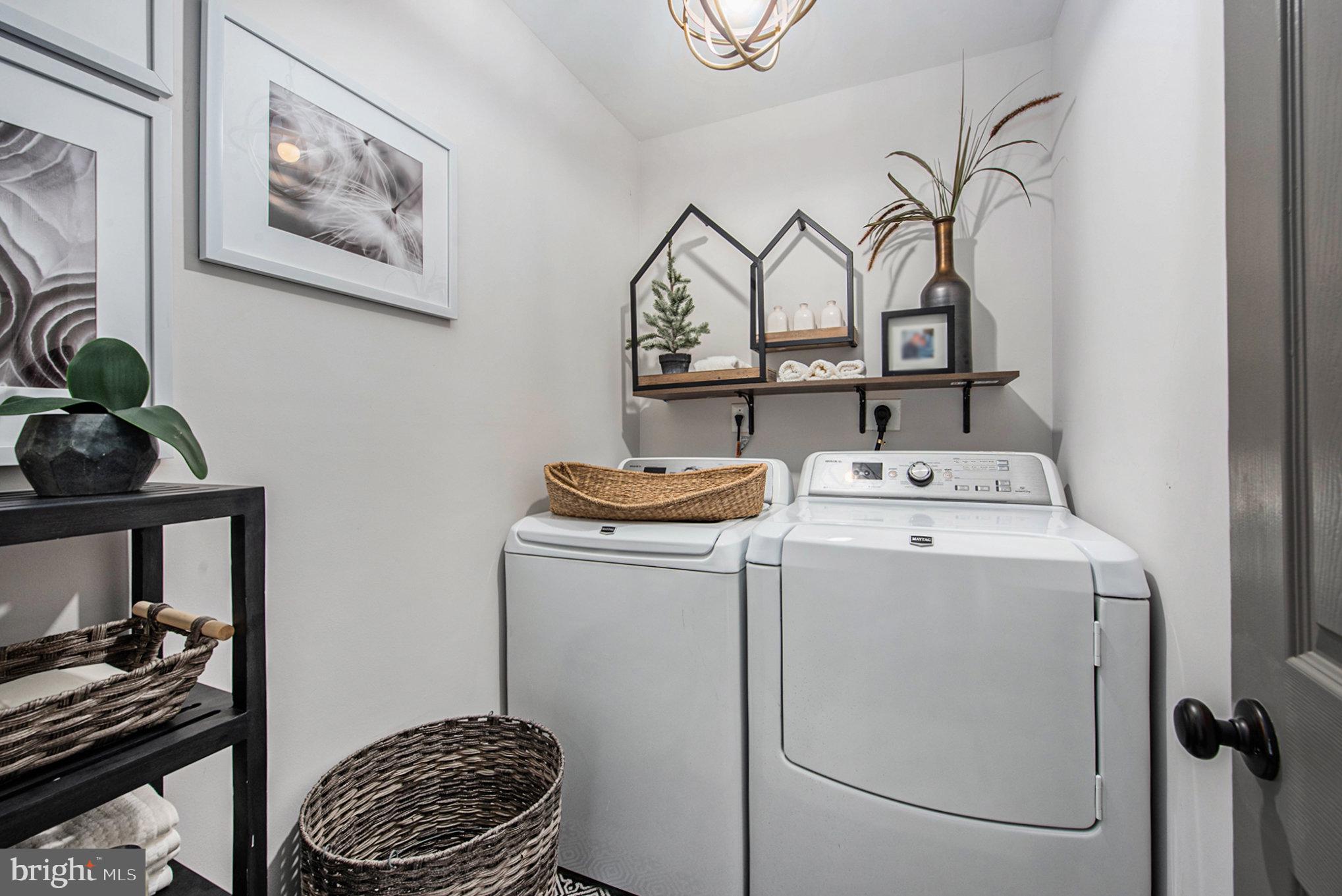 HERITAGE VILLAGE - Residential