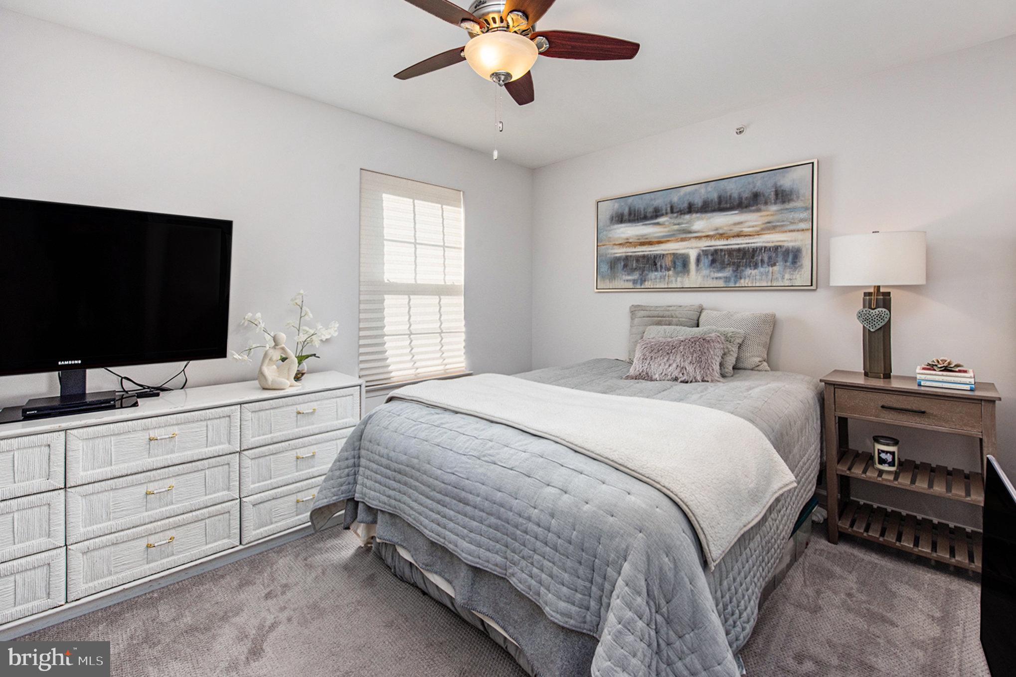 HERITAGE VILLAGE - Residential