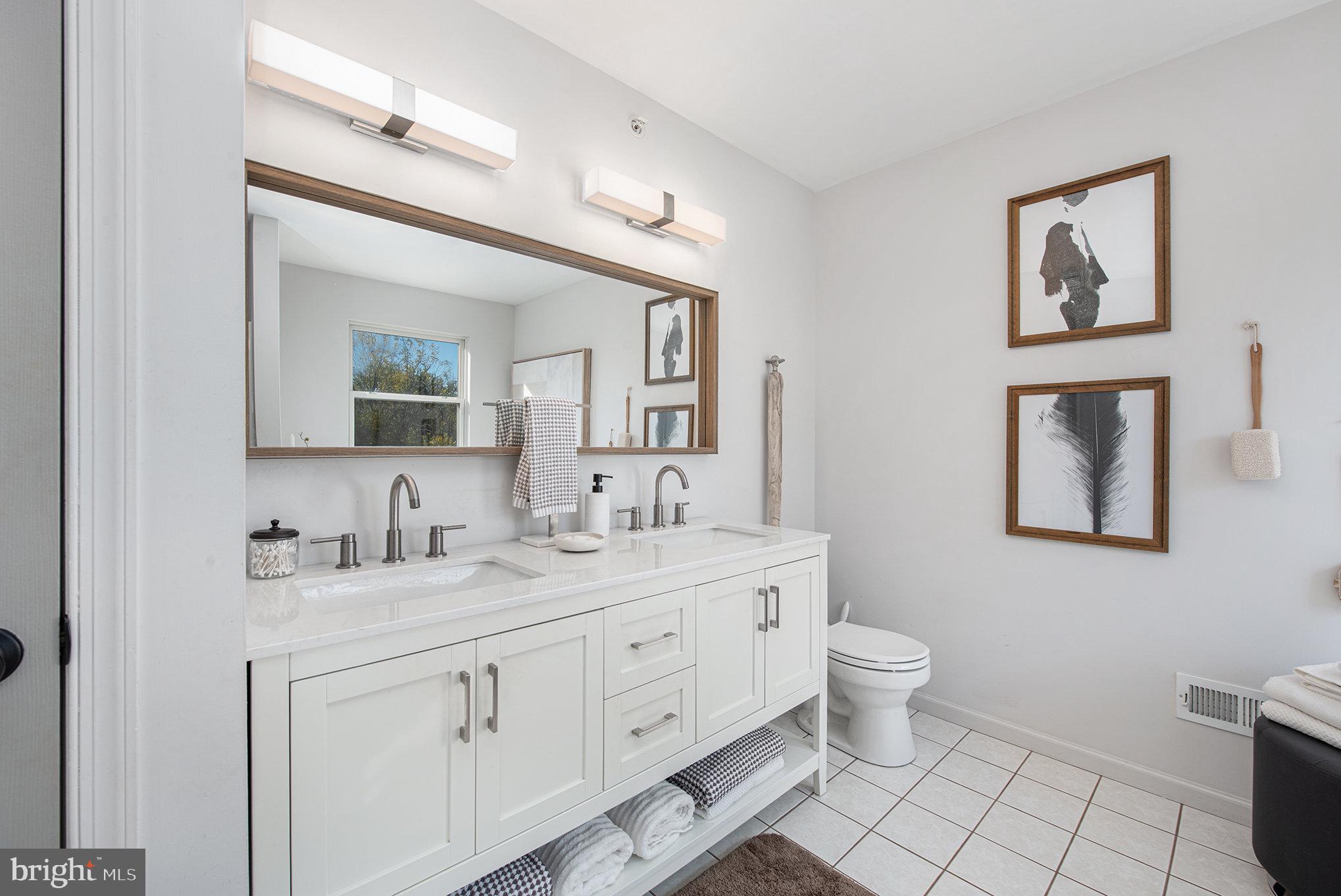 HERITAGE VILLAGE - Residential