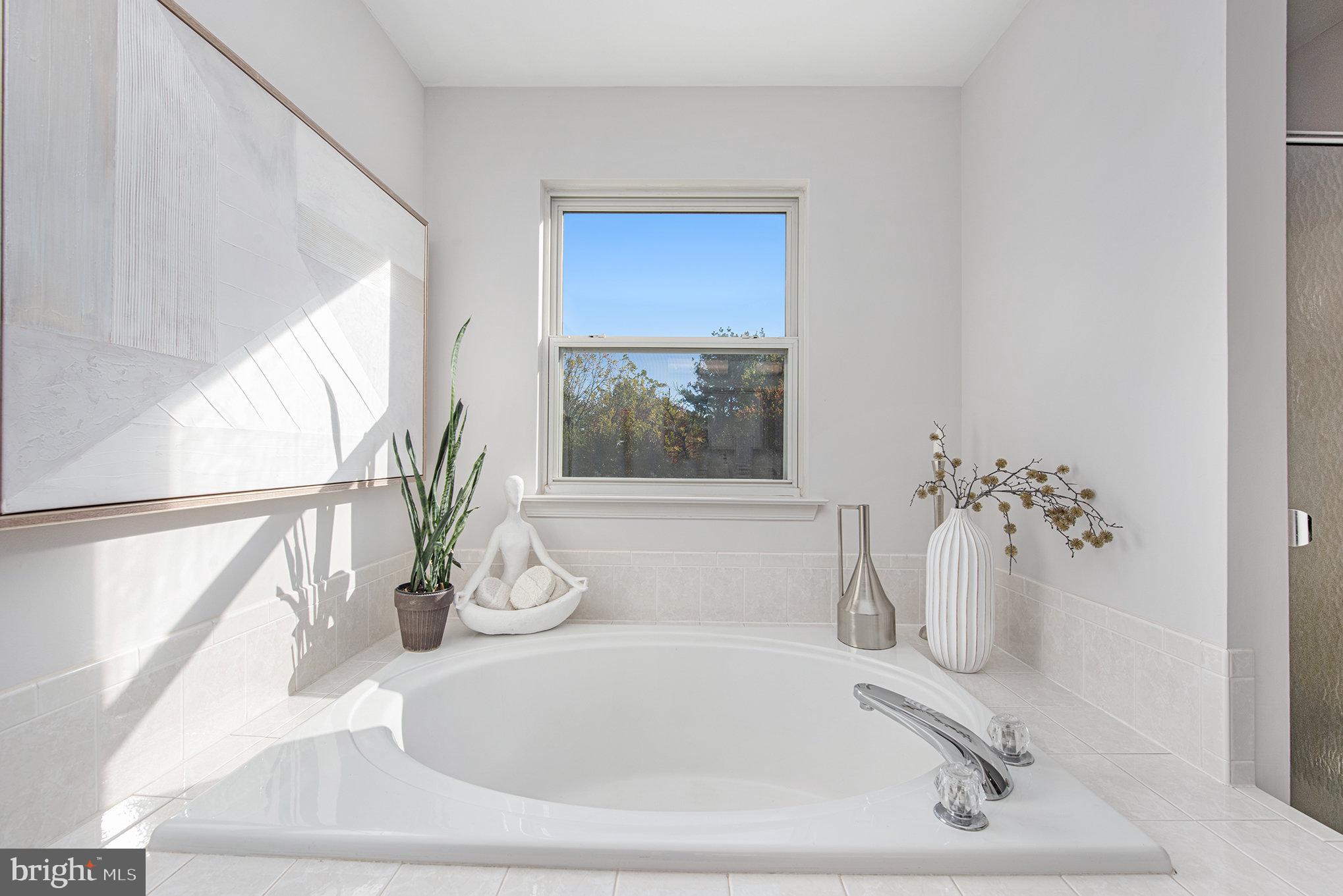 HERITAGE VILLAGE - Residential