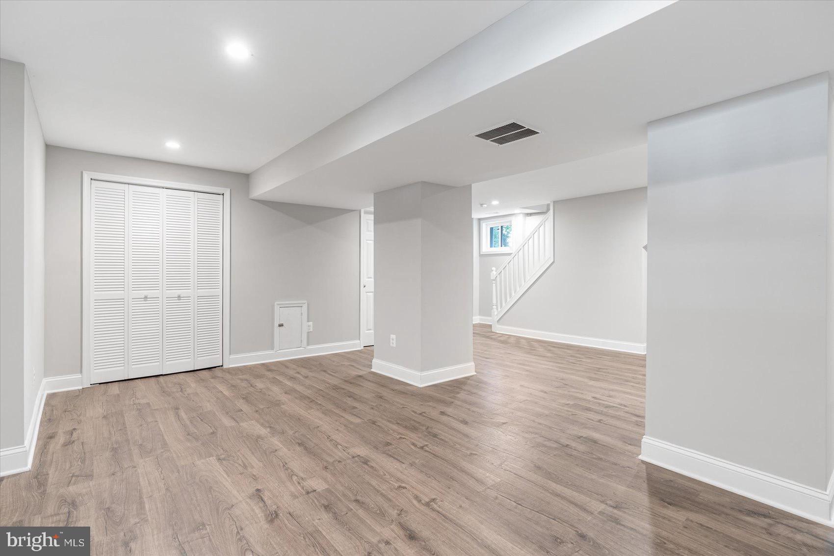 WALTHERSON - Residential