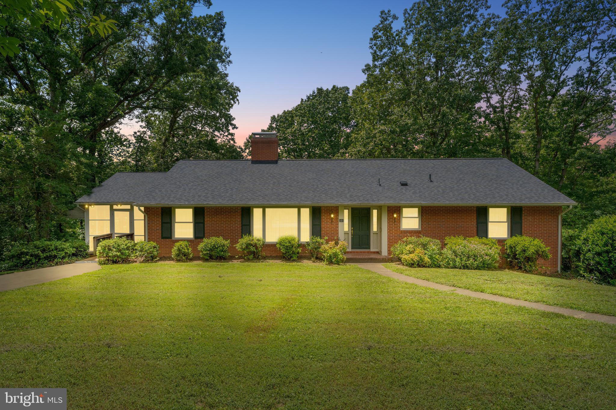 101 GOODLOE DRIVE