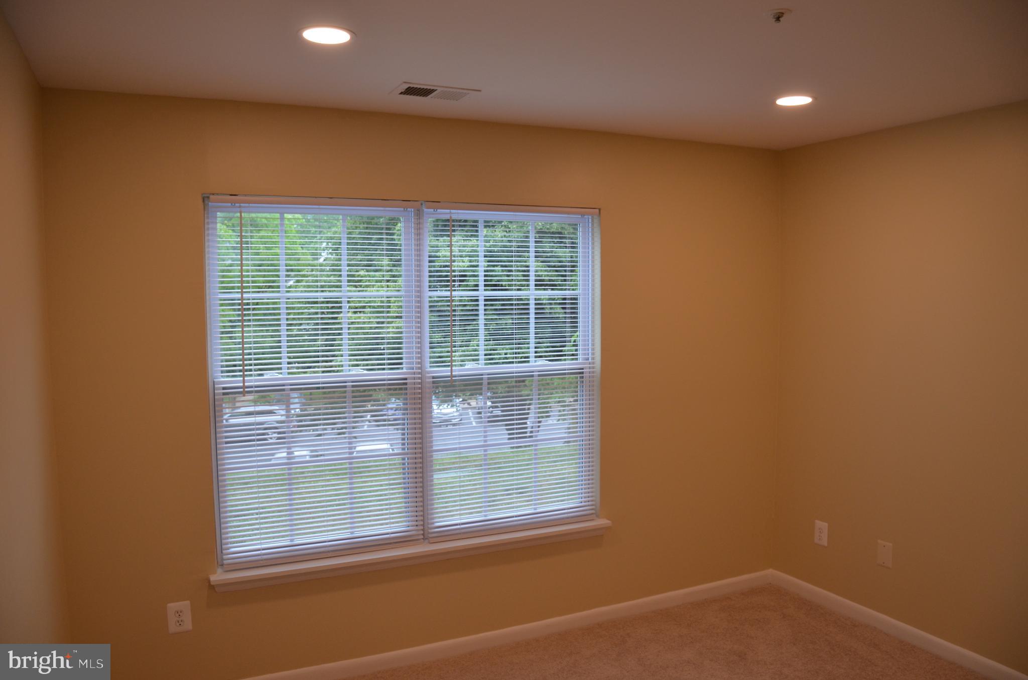 DEVON HILLS - Residential Lease