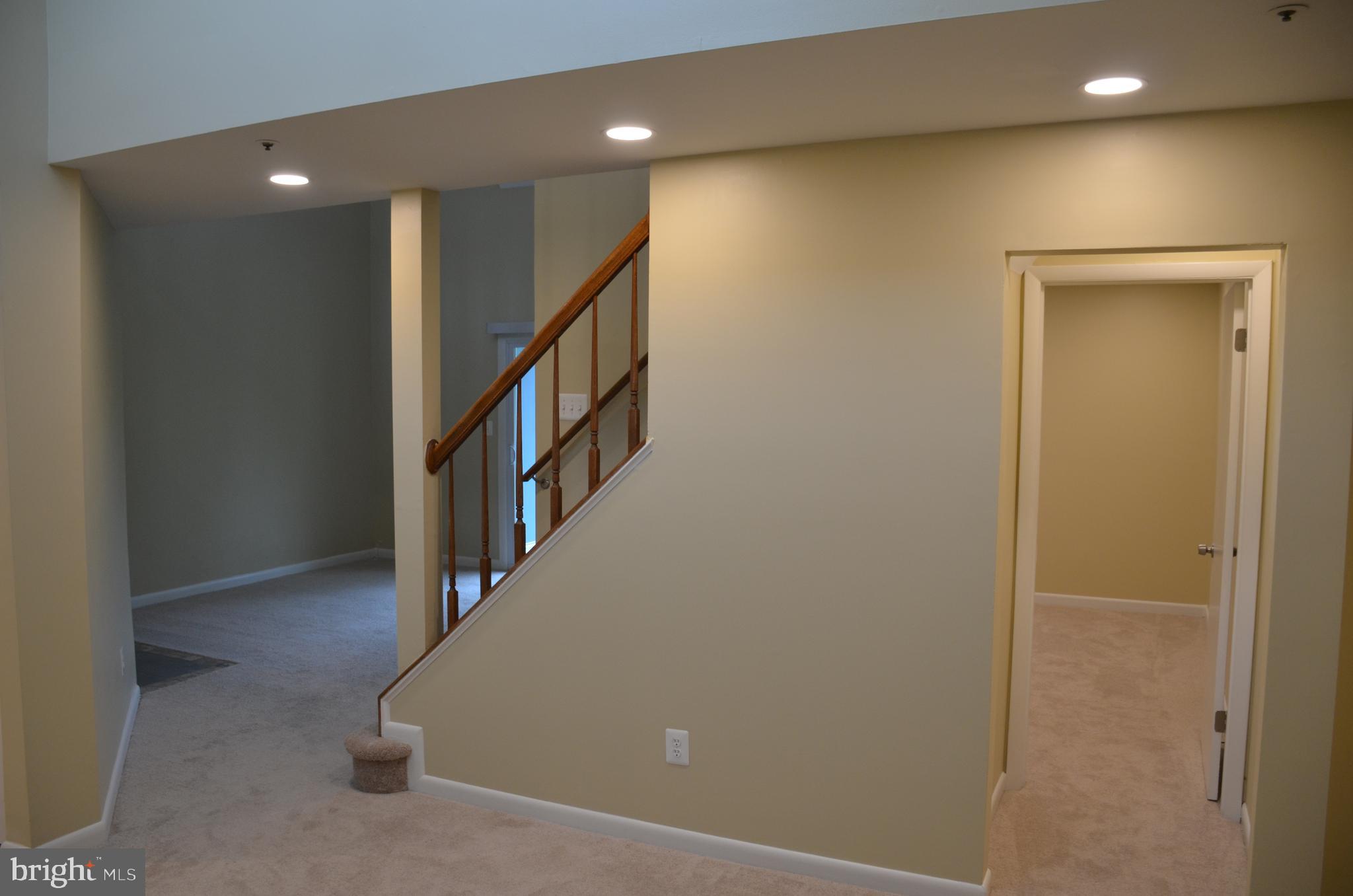 DEVON HILLS - Residential Lease