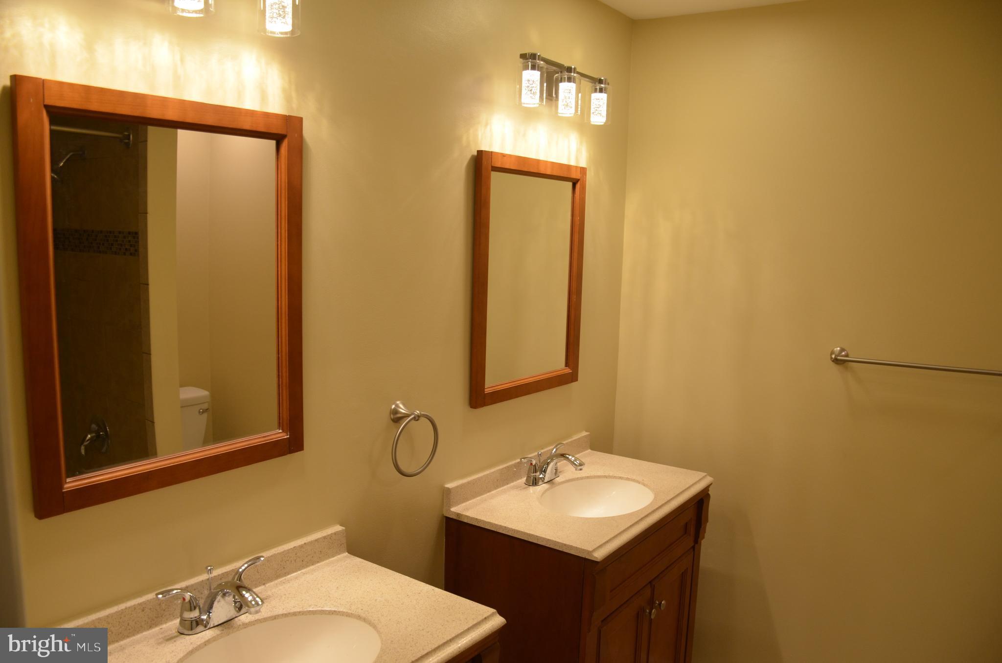 DEVON HILLS - Residential Lease