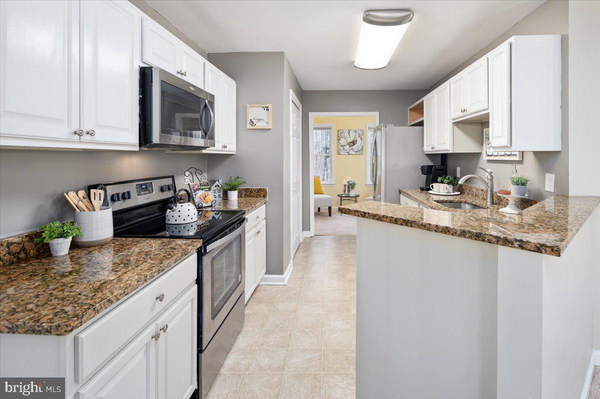 WILD ACRES ESTATES - Residential