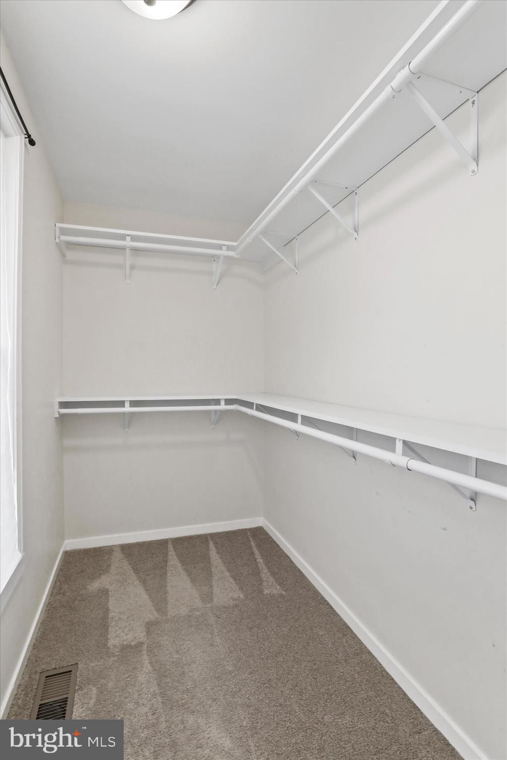 ROLLING MEADOWS - Residential