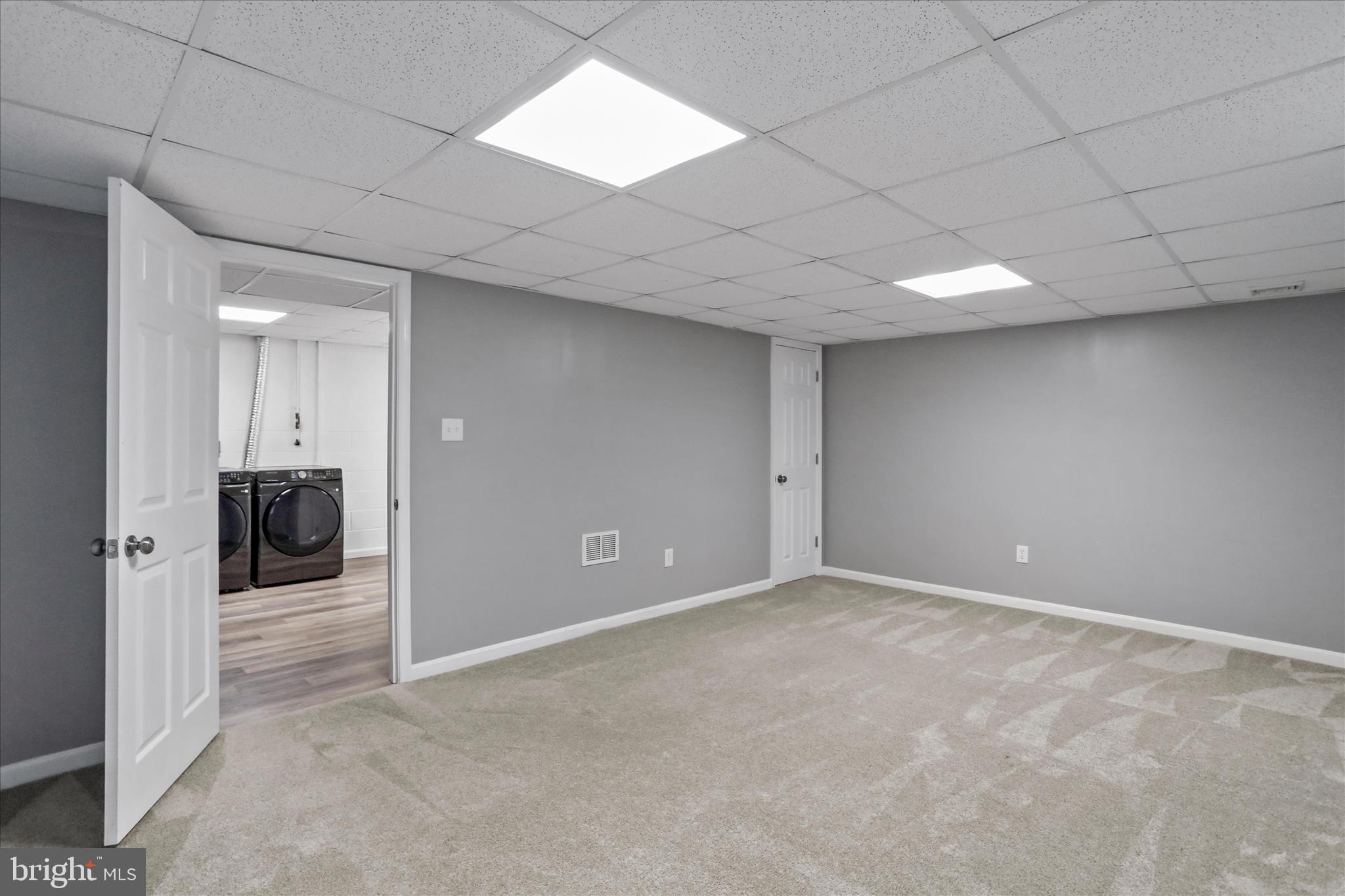 ROLLING MEADOWS - Residential