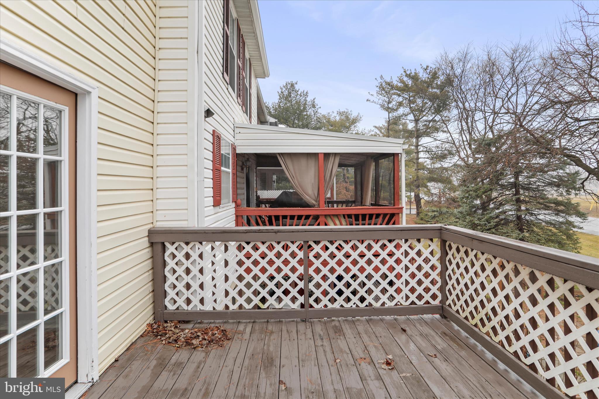 ROLLING MEADOWS - Residential