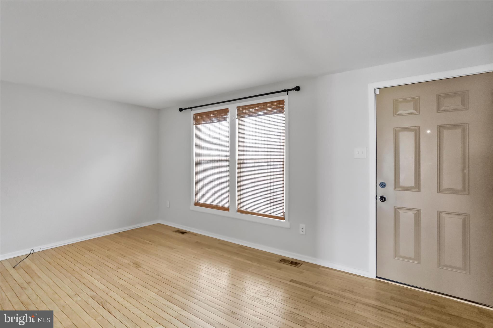 ROLLING MEADOWS - Residential