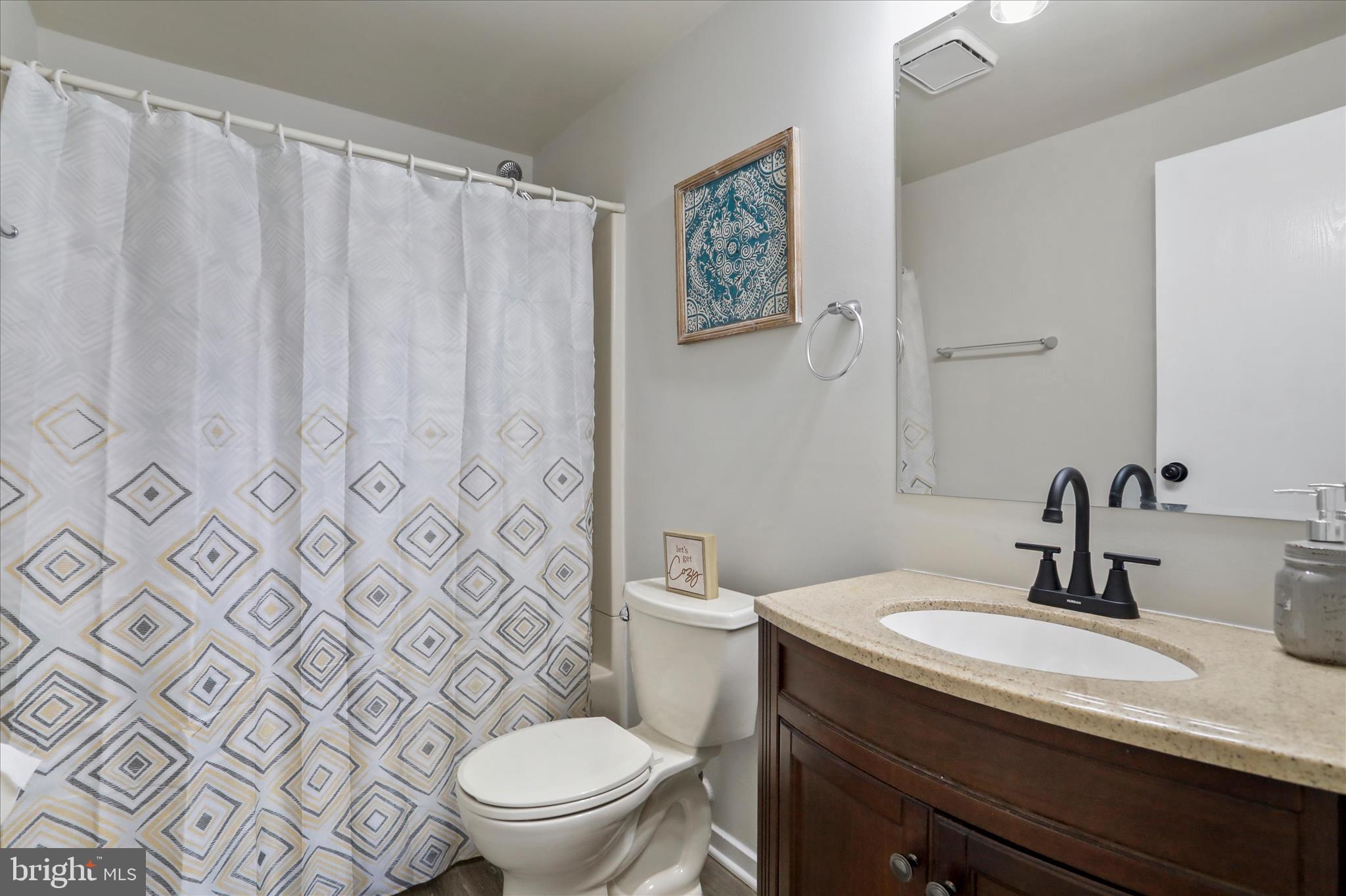 ROLLING MEADOWS - Residential