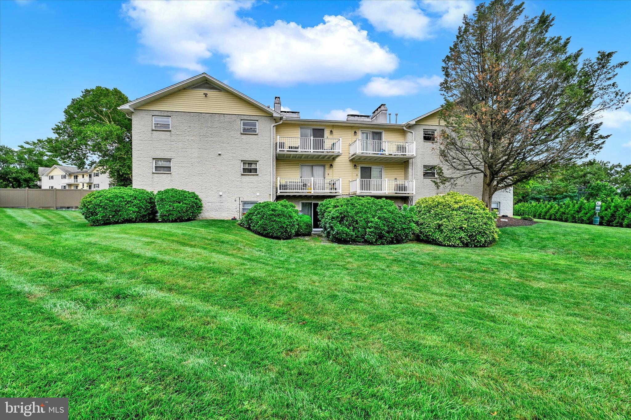Welcome to 8 Warren Lodge Court #1B — an affordable and move-in ready 2-bedroom, 1-bath condo in the heart of Cockeysville! Priced under $200,000 with affordable condo fees, this well-maintained unit offers comfort, space, and value.
The spacious living room features a cozy wood-burning fireplace and a sliding glass door leading to a private balcony — perfect for relaxing or entertaining. A separate dining area provides a great space for meals and gatherings, located just off the kitchen, which offers ample cabinet space and brand new stainless steel appliances (fridge & stove).
The primary bedroom is generously sized with lots of closet space, and the full bathroom includes a classic tub/shower combo. Additional peace of mind comes with a 2-year-old HVAC system and water heater.
Residents of Warren Lodge enjoy access to a community in-ground pool — a great perk during the summer months! The community is quiet, well-kept, and ideally located near Hunt Valley shopping and dining, Oregon Ridge Park, the NCR Trail, and with easy access to I-83.
Whether you're a first-time buyer, downsizing, or investing, this is a fantastic opportunity to own in a sought-after area at an unbeatable price.
Schedule your showing today — this one won’t last!