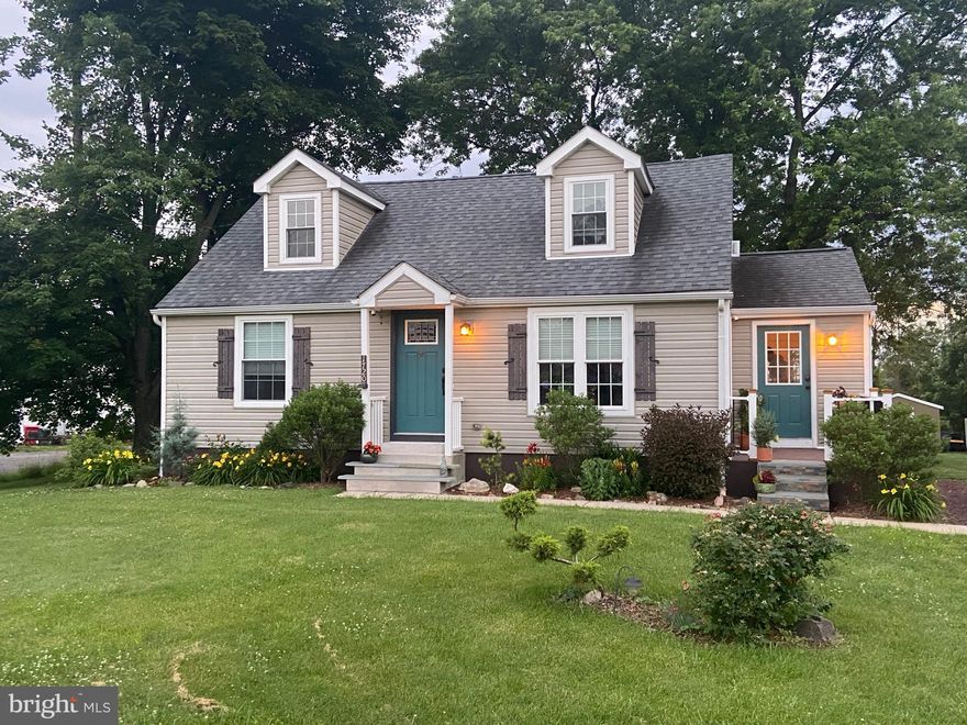 Stunning Cape Cod Home with Scenic Views, Solar Efficiency & Finished Walkout Basement on .34 Acres. 
Welcome to this beautifully updated Cape Cod home offering the perfect blend of charm, modern upgrades, and energy efficiency—nestled on a picturesque .34-acre lot with breathtaking views, lush landscaping, and off-street driveway parking. Step inside to a bright and inviting 18x12 living room that flows seamlessly into the fully renovated kitchen, designed for both everyday living and entertaining. The kitchen features a center island, recessed lighting, abundant cabinetry, expansive counter space, and opens directly to a sun-filled breakfast room with tile flooring, ceiling fan, and French doors leading to a spacious rear deck—ideal for enjoying peaceful outdoor views. The main-level primary suite offers true convenience and comfort with a walk-in closet and a beautifully renovated full bath featuring double sinks, tile flooring, and a linen closet. A stylish first-floor powder room completes the main level. Upstairs, you’ll find two generously sized bedrooms and a fully renovated full bathroom. The finished walkout basement adds incredible bonus space, featuring a game room, music room with high ceilings, and direct access to the outdoors—perfect for entertaining or relaxing. Additional highlights include 200-amp electrical service, waterproofed basement, UV light water system, and a well-maintained mechanical setup with HVAC (2017), forced air heat pump, geothermal energy, and fully paid subtle solar panels for maximum efficiency and long-term savings. Recent upgrades such as a new roof and replacement windows throughout provide peace of mind, while the beautifully landscaped gardens create a serene outdoor retreat. Key Features you will love include: 3 spacious bedrooms | 2.5 renovated baths, Main-floor primary suite with walk-in closet, Renovated kitchen with island & open layout, finished walkout basement with multiple living spaces, Solar panels (owned), geothermal system & energy efficiency, new roof, updated windows & major systems, gorgeous views on a private, landscaped .34-acre lot backing to over 100 acres of open space!  This move-in ready home combines classic Cape Cod charm with modern upgrades, energy efficiency, and versatile living space—a rare opportunity you won’t want to miss.