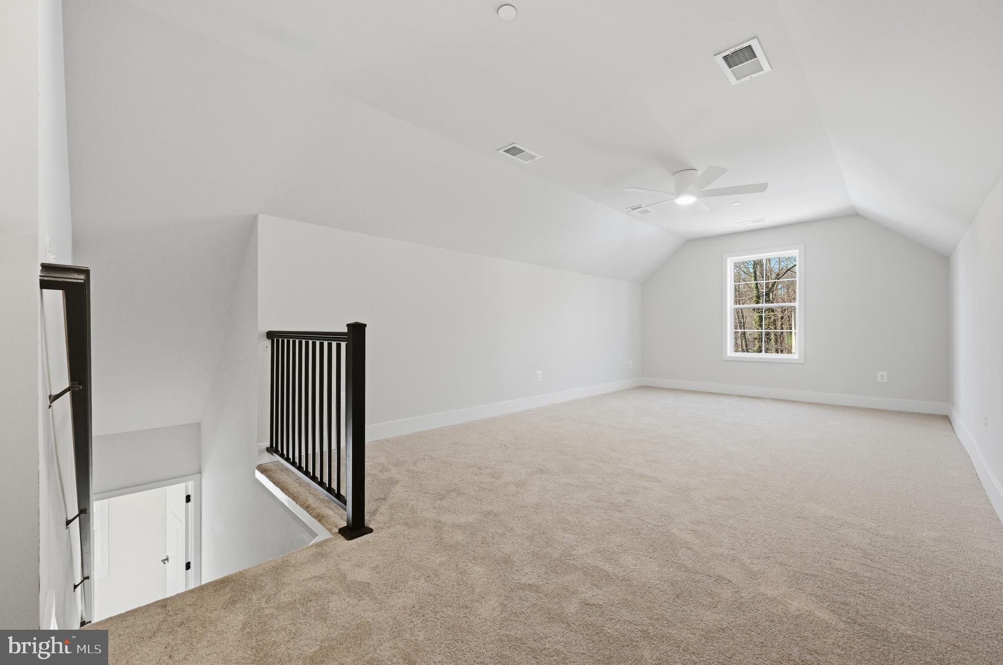 SELBY ON THE BAY - Residential