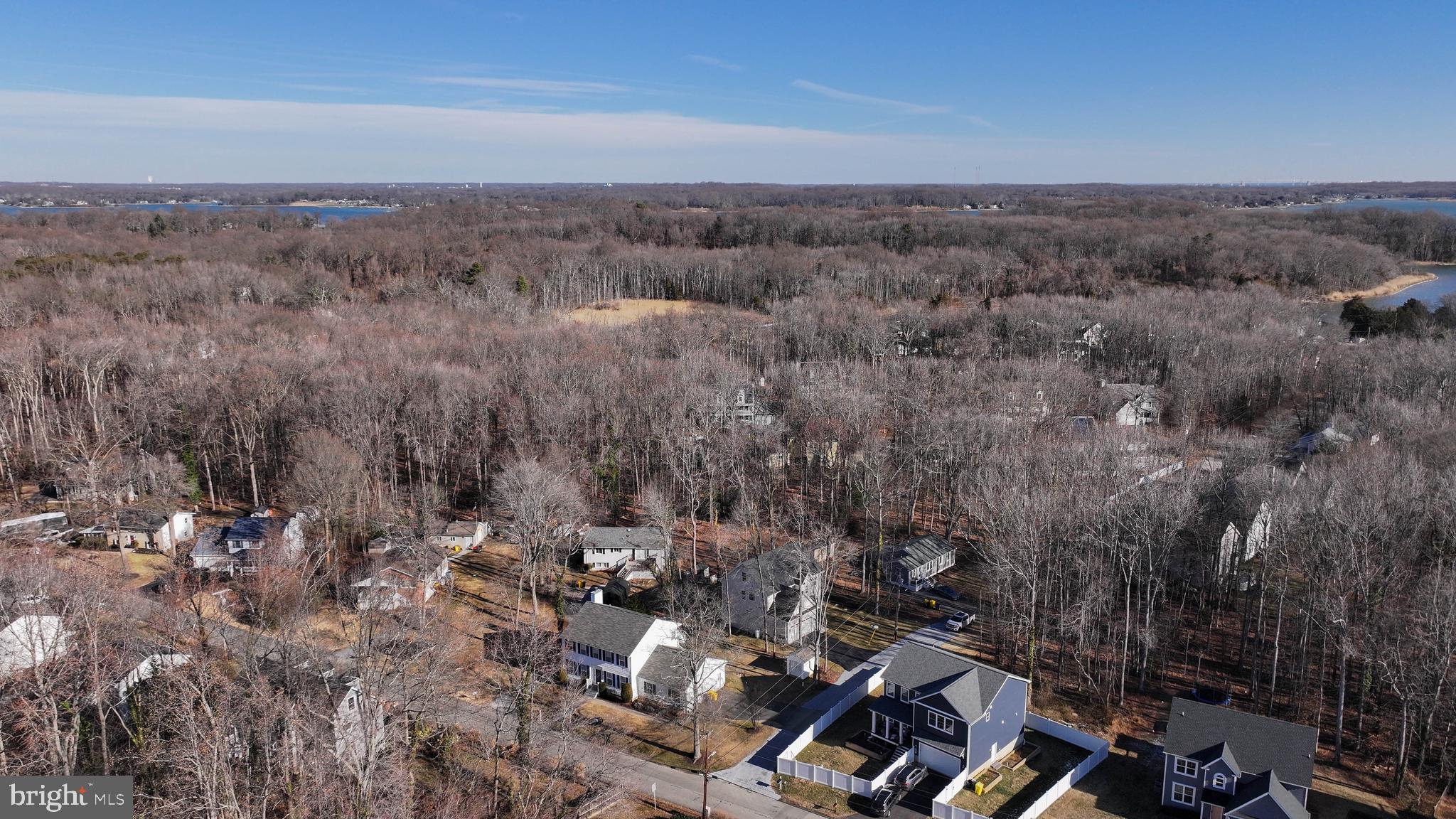 SELBY ON THE BAY - Residential