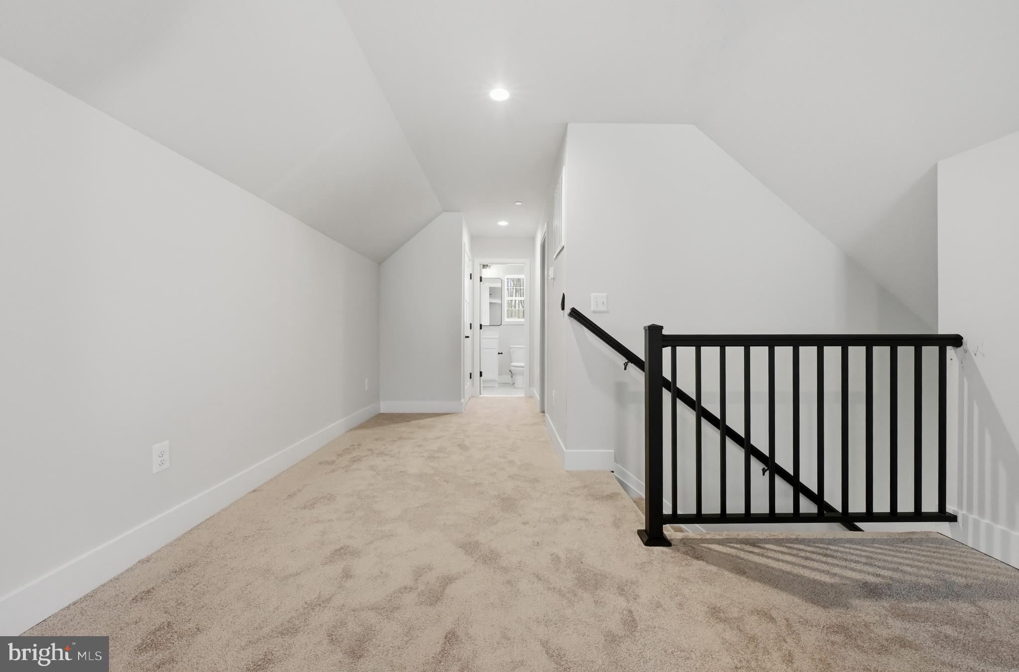 SELBY ON THE BAY - Residential