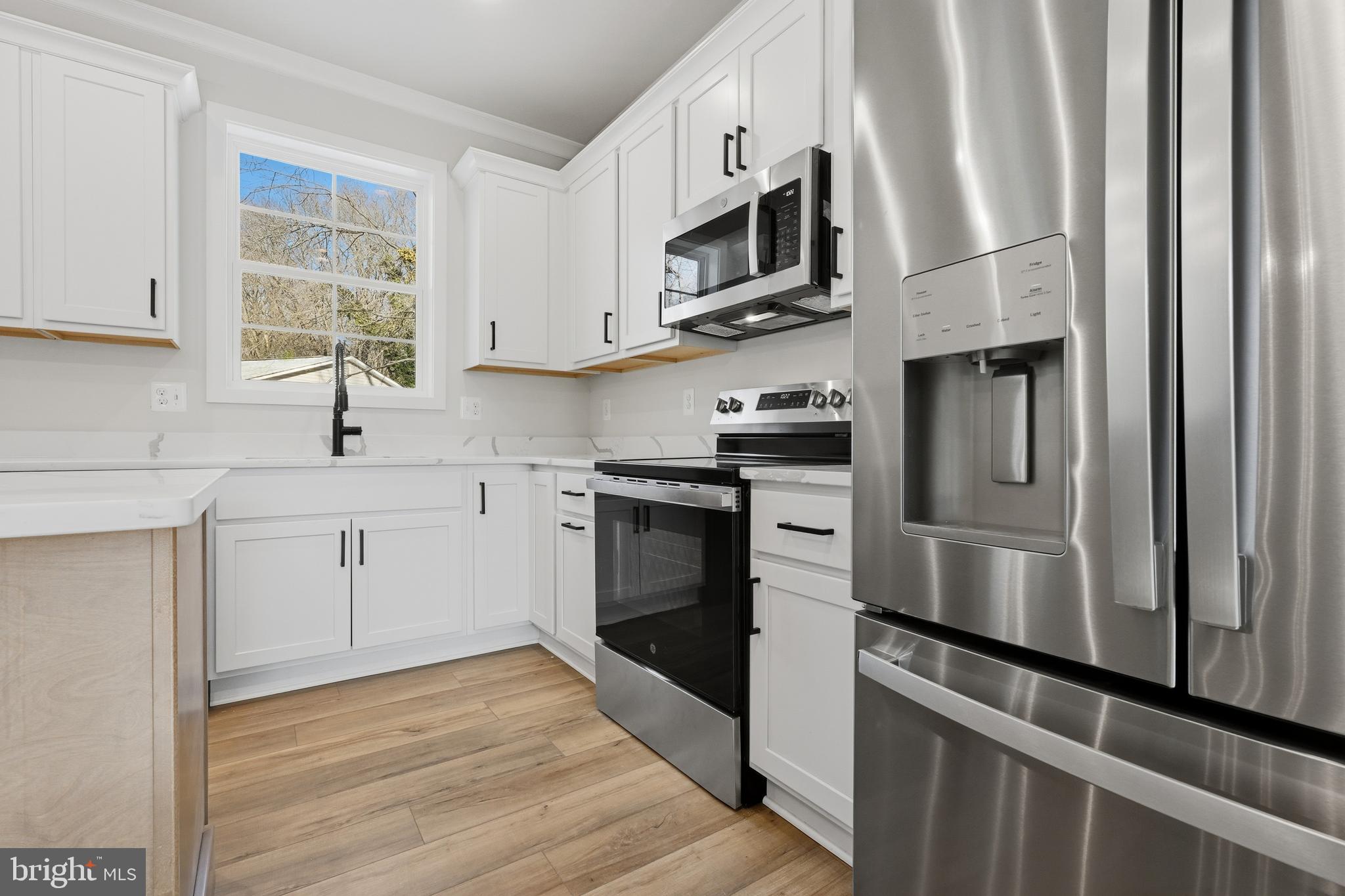 SELBY ON THE BAY - Residential