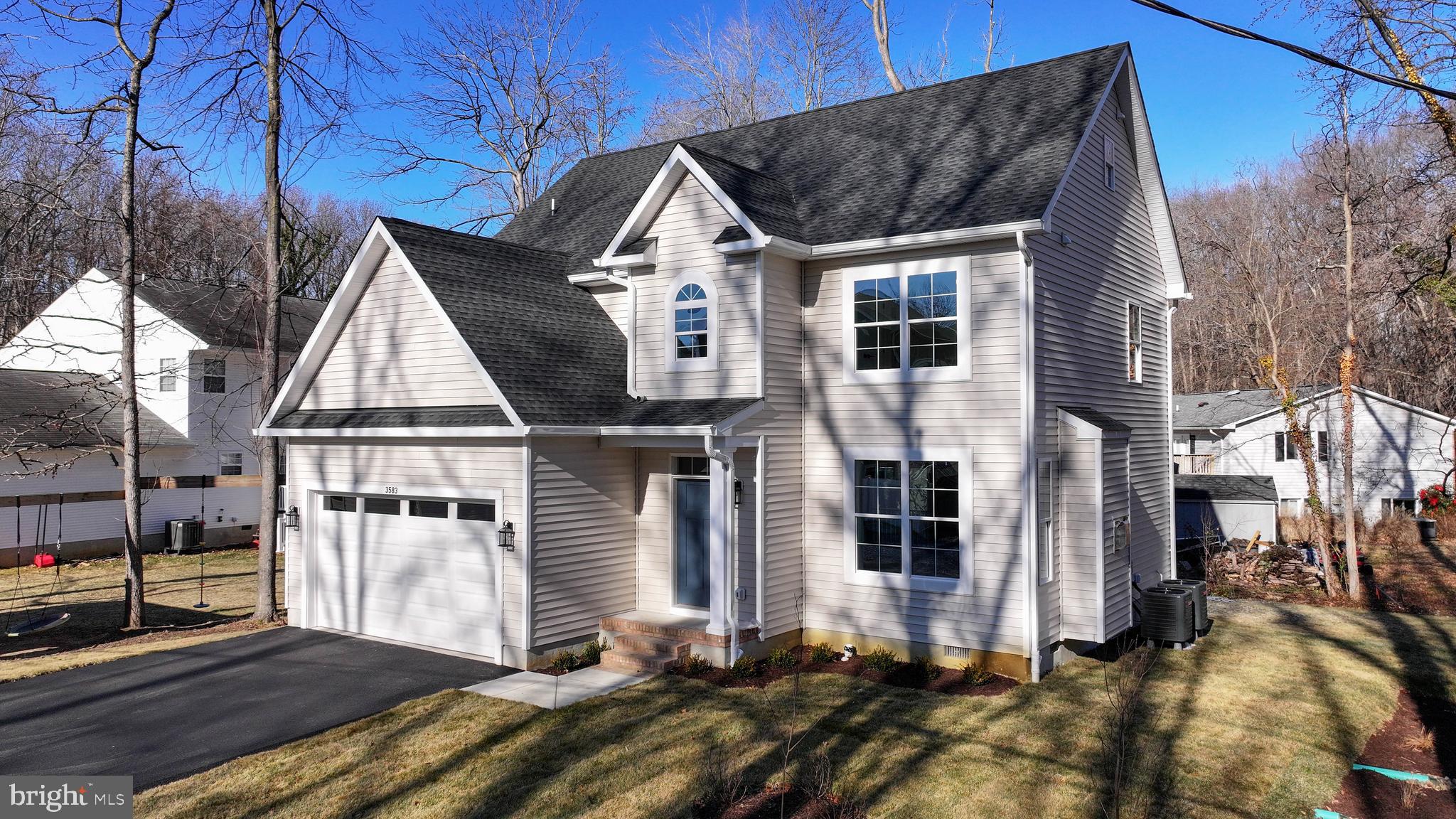 SELBY ON THE BAY - Residential