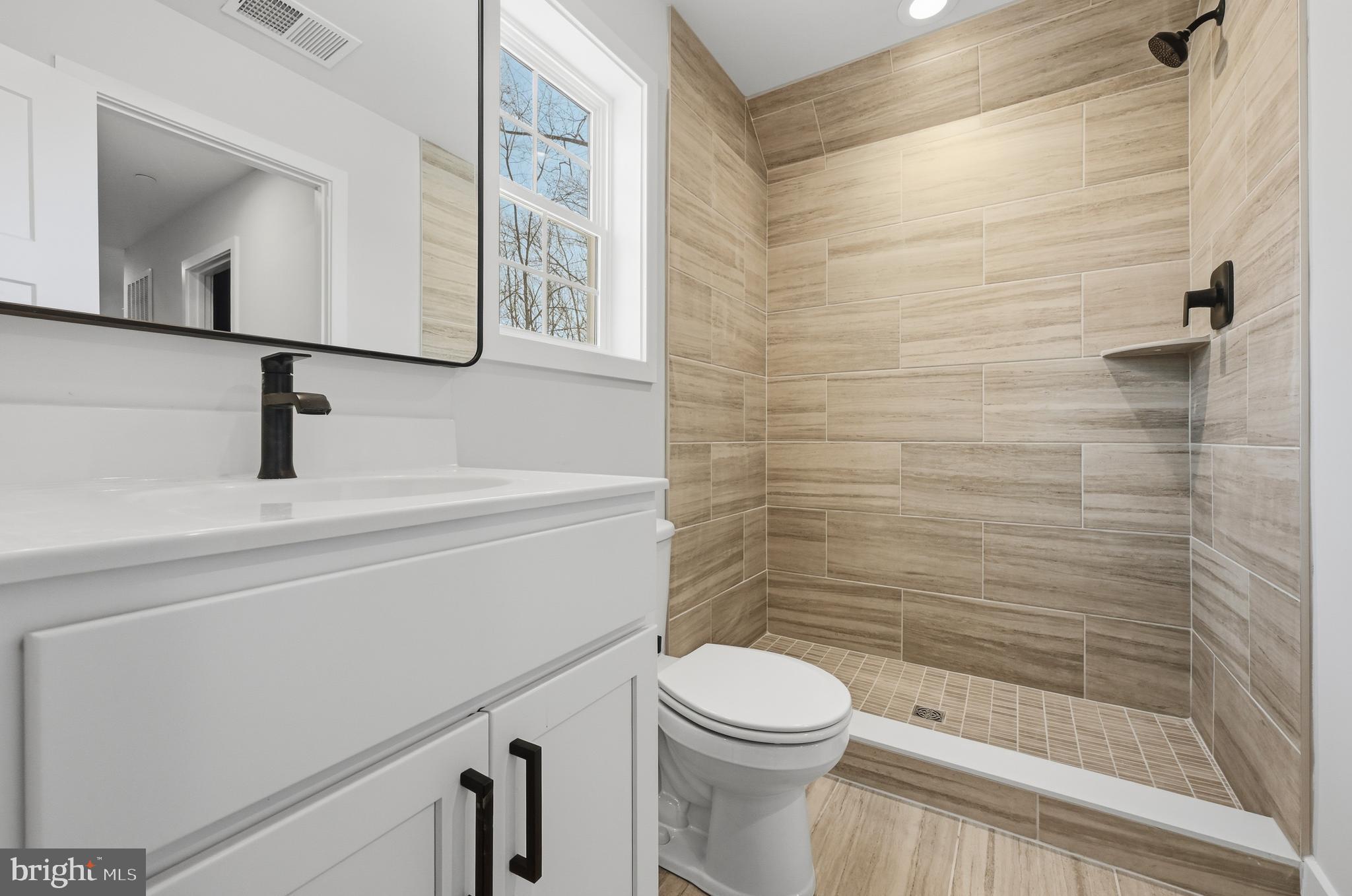 SELBY ON THE BAY - Residential