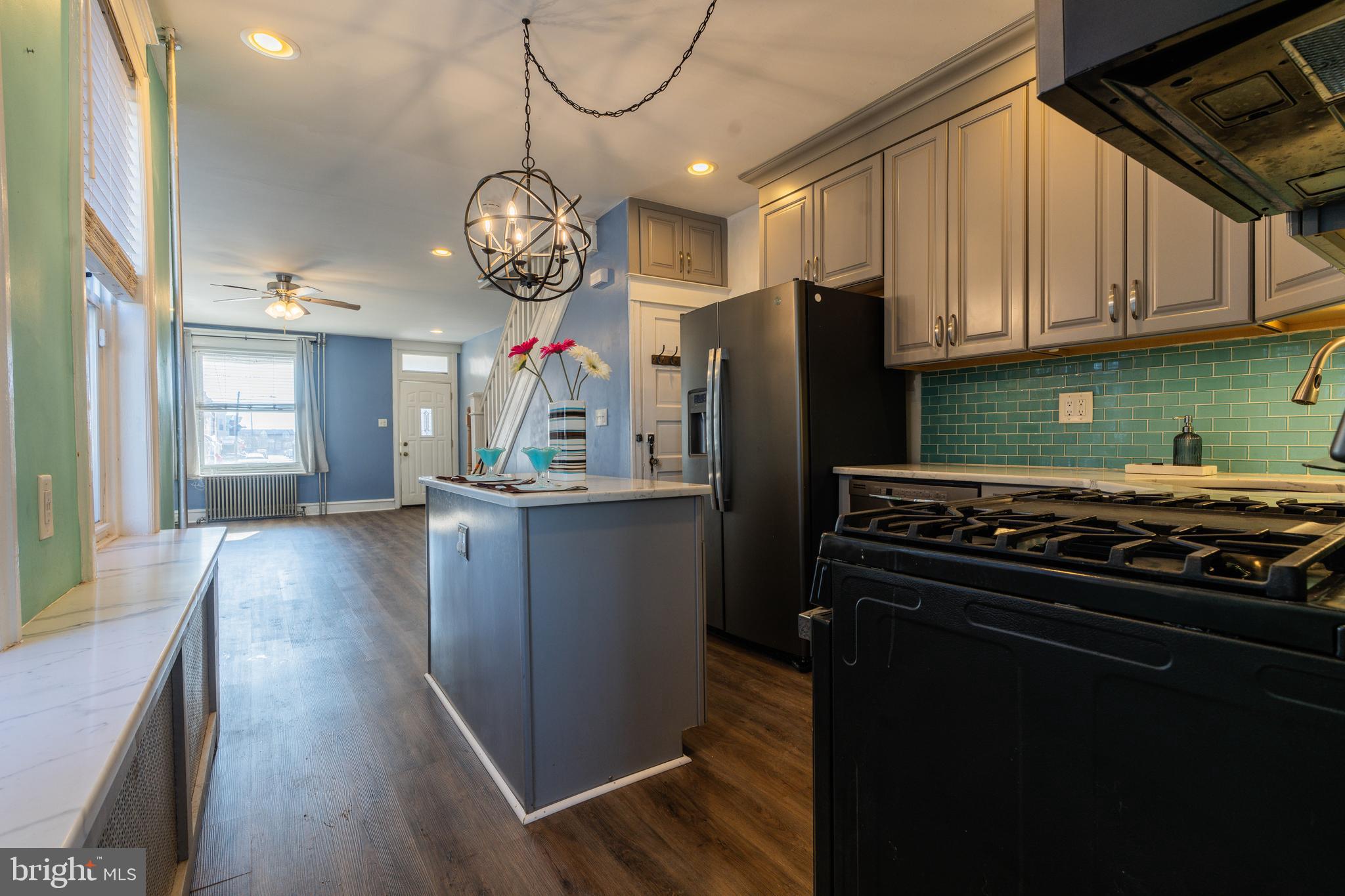 BRIDESBURG - Residential