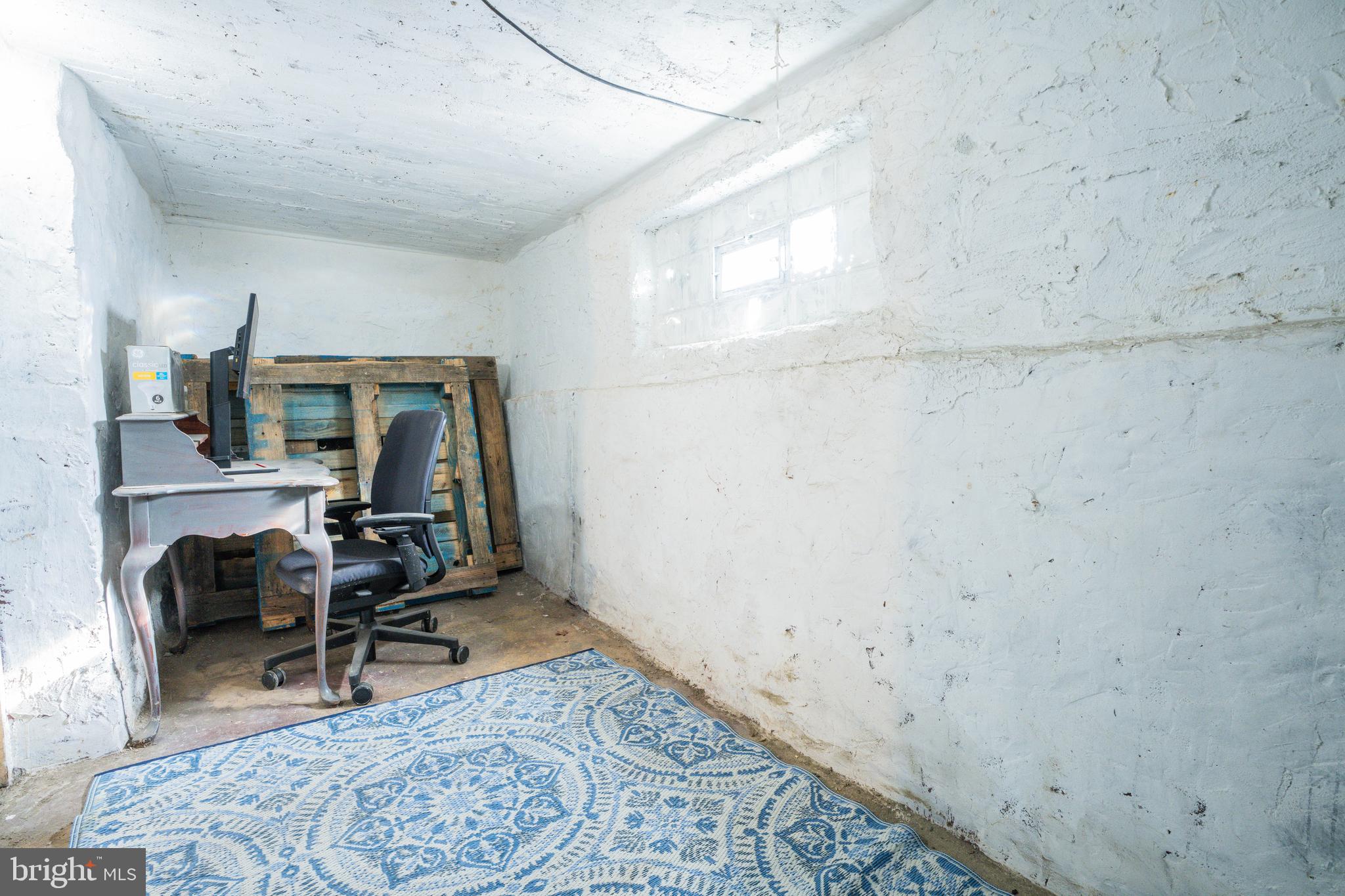 BRIDESBURG - Residential