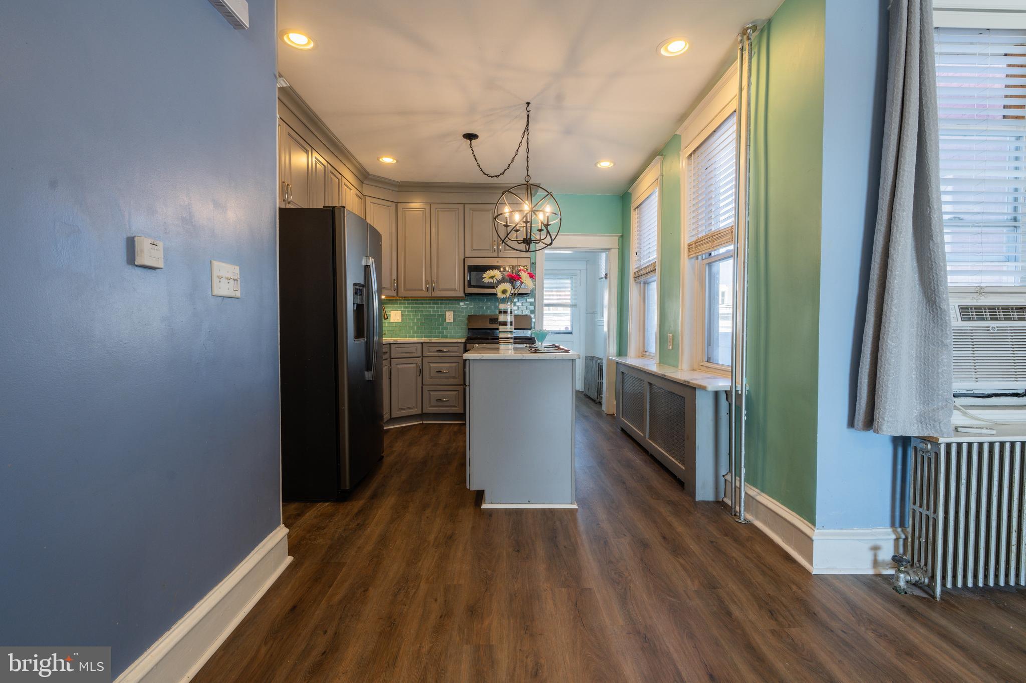 BRIDESBURG - Residential