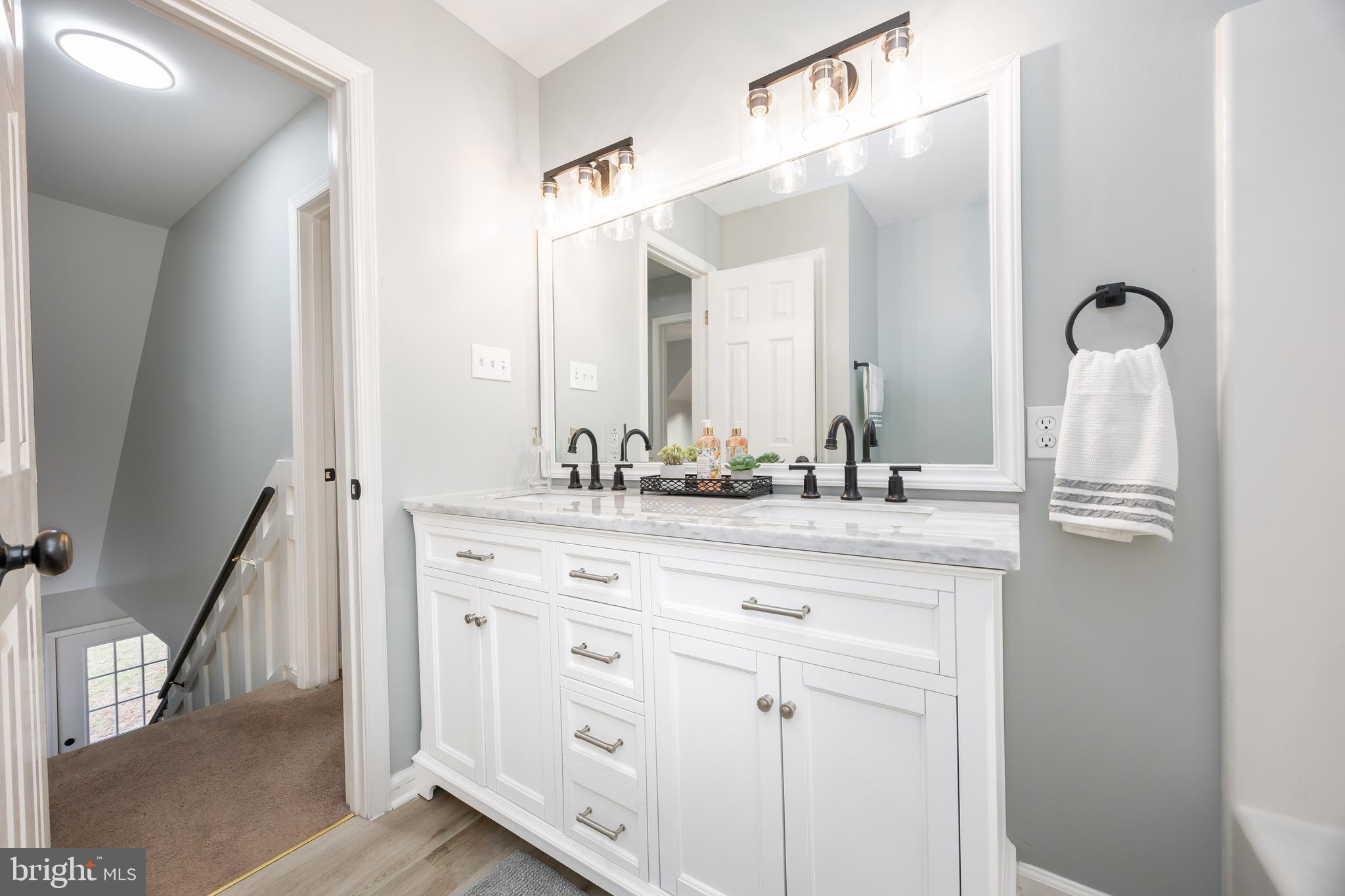 GULL CREEK ESTATES - Residential