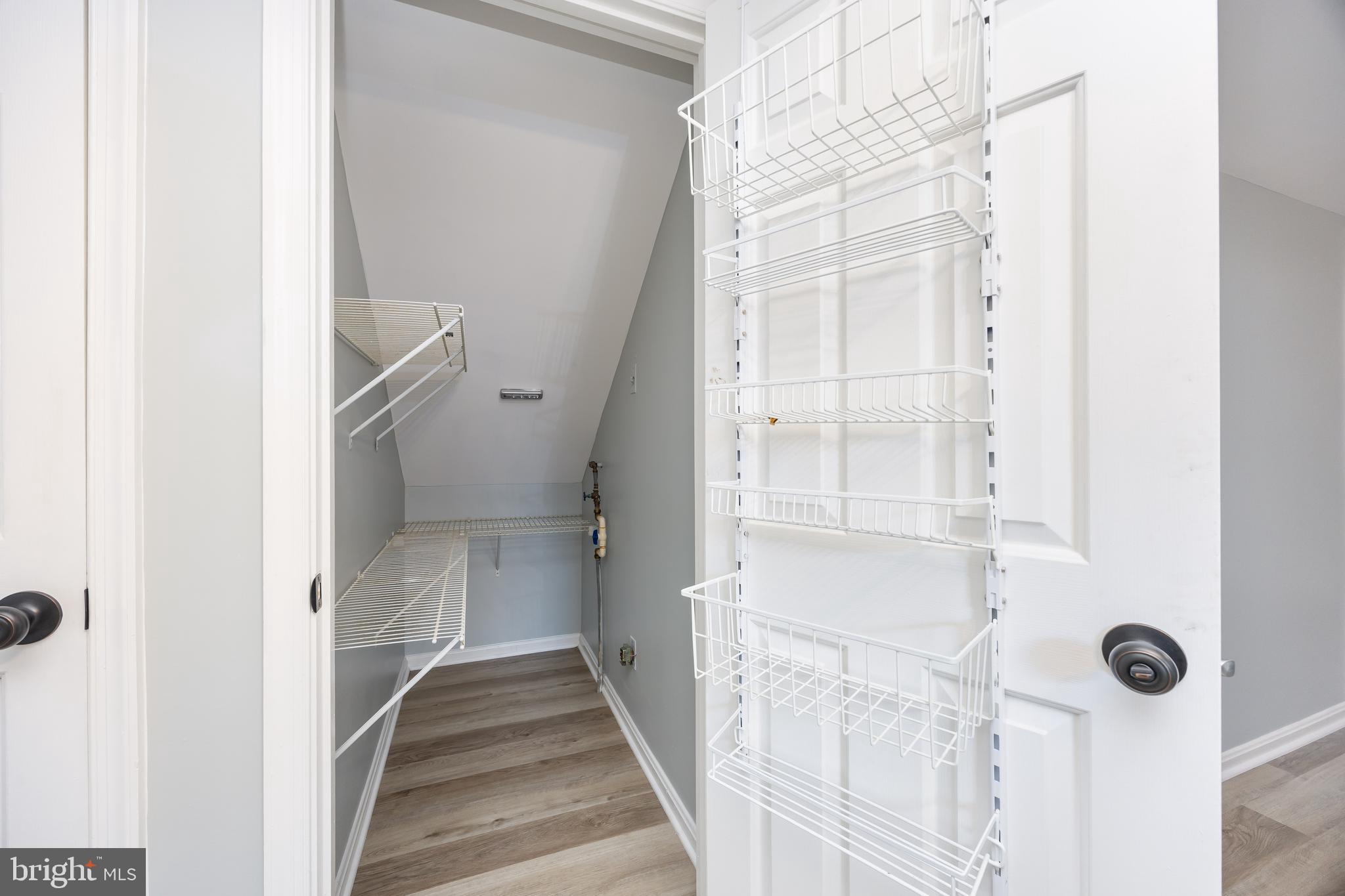 GULL CREEK ESTATES - Residential