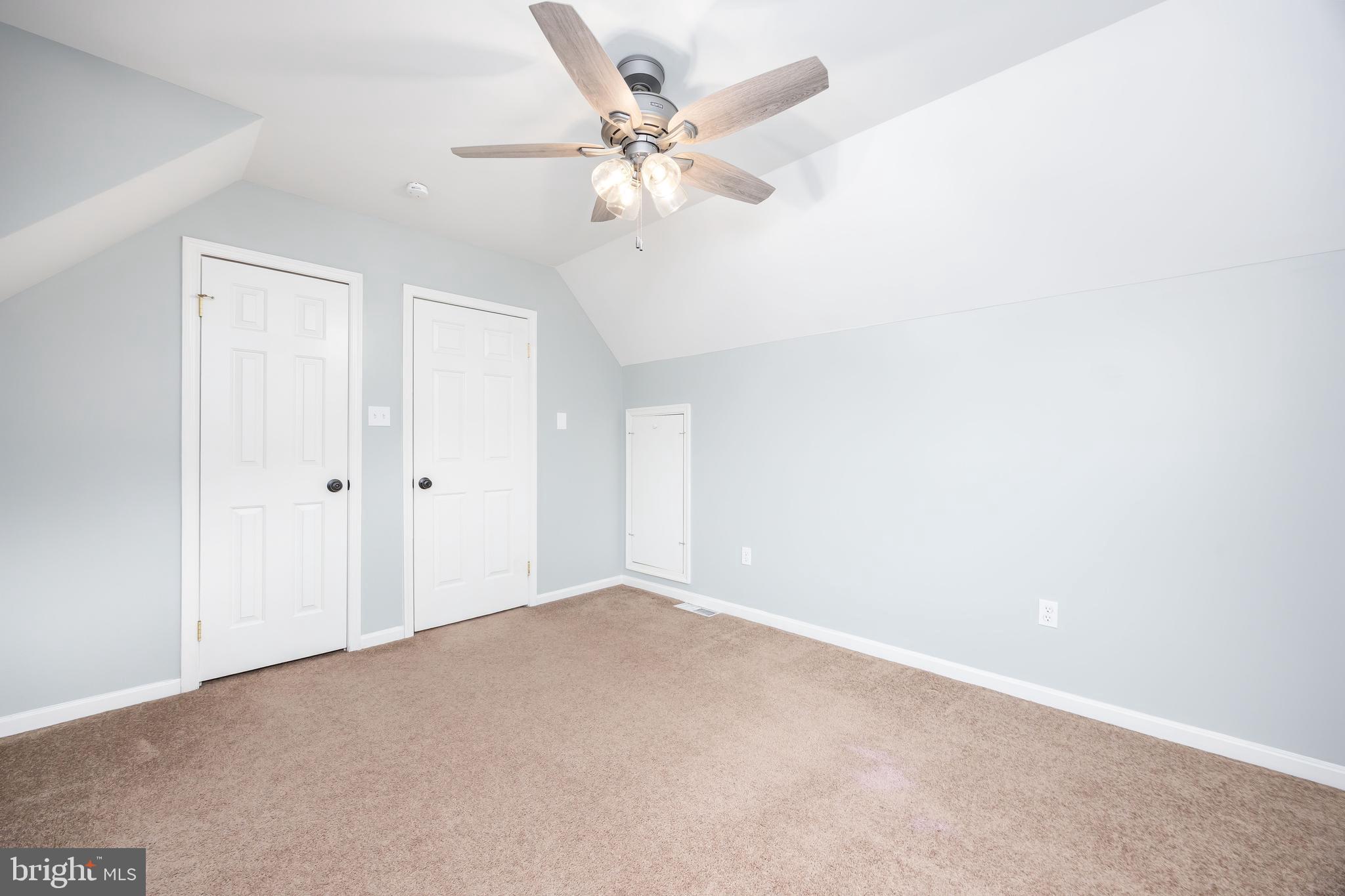 GULL CREEK ESTATES - Residential