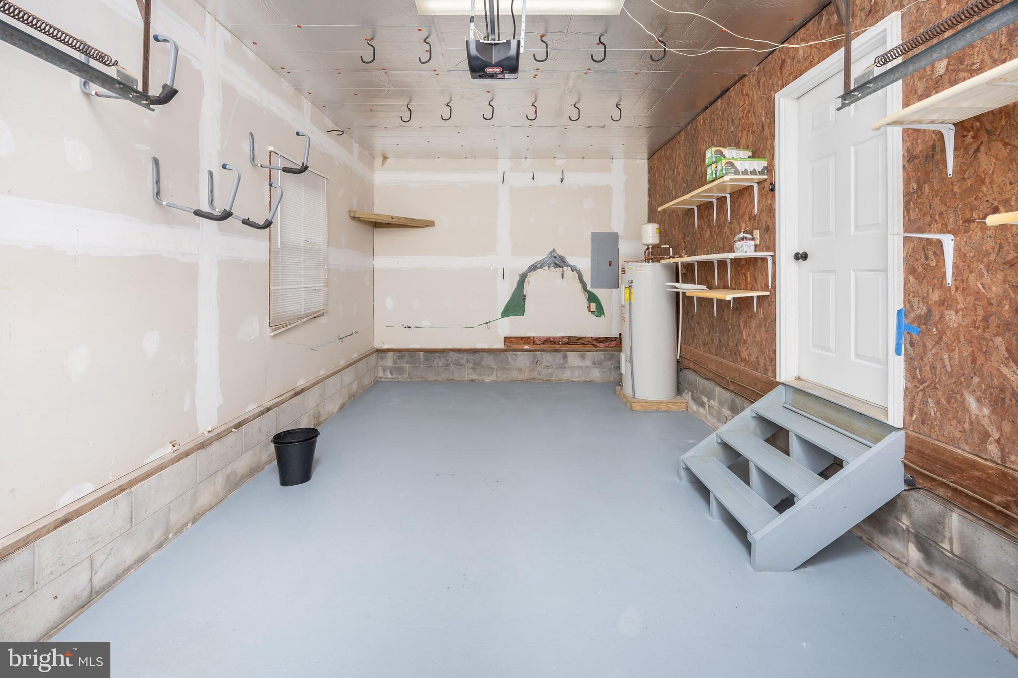 GULL CREEK ESTATES - Residential