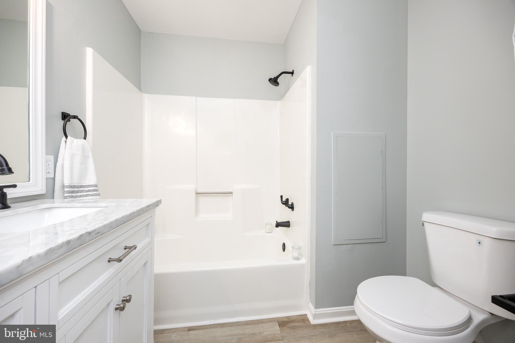 GULL CREEK ESTATES - Residential