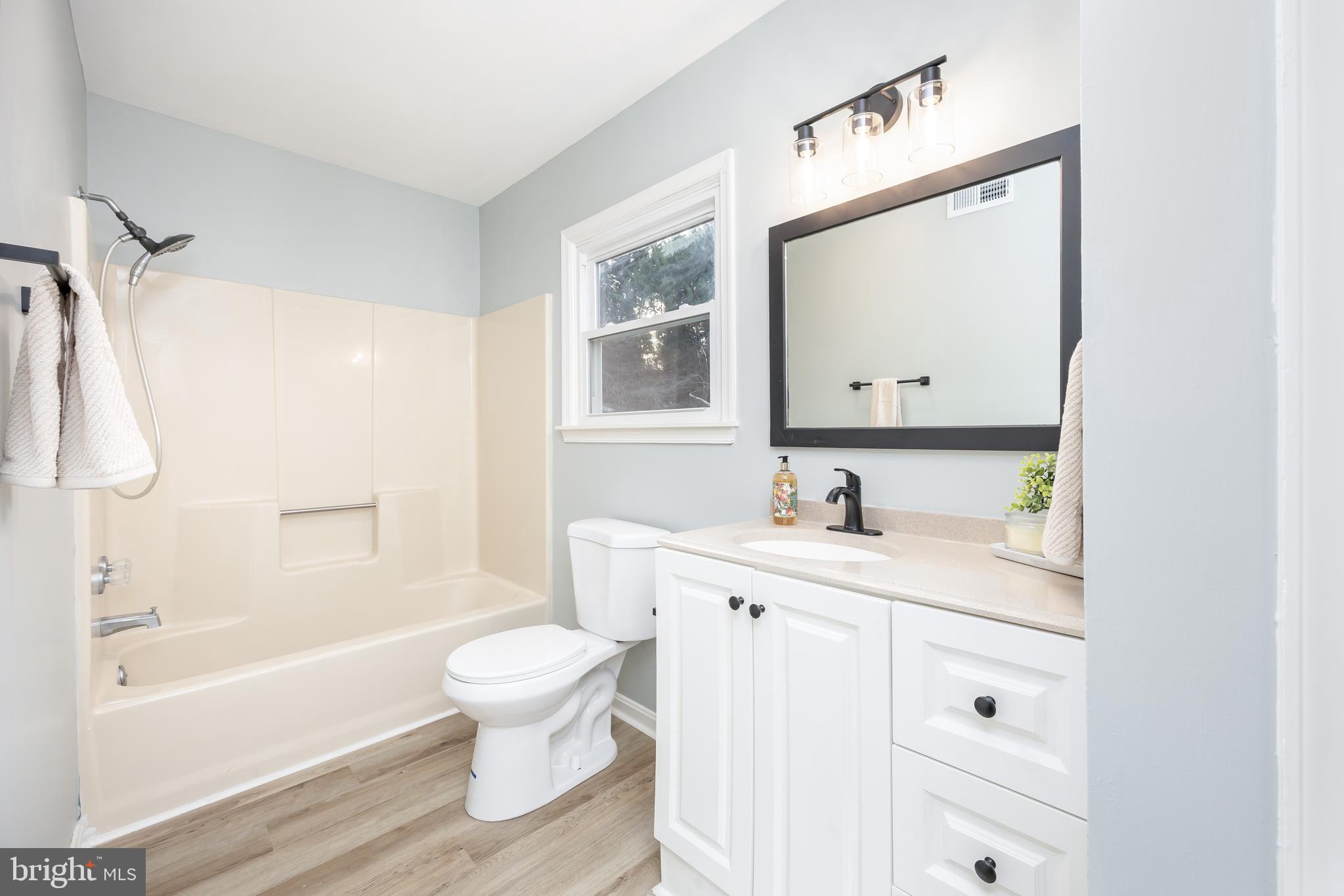 GULL CREEK ESTATES - Residential