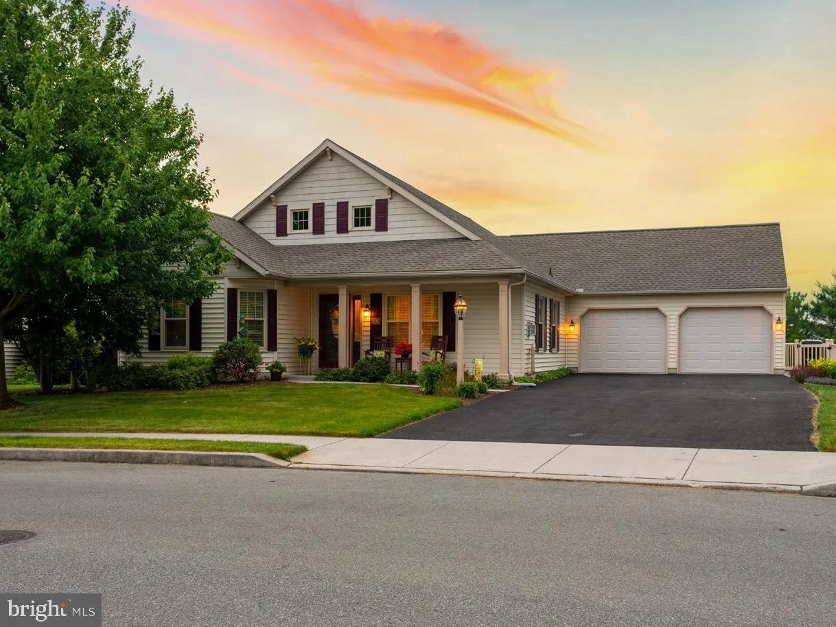 1050 Cambridge Drive, Manheim, PA, 17545